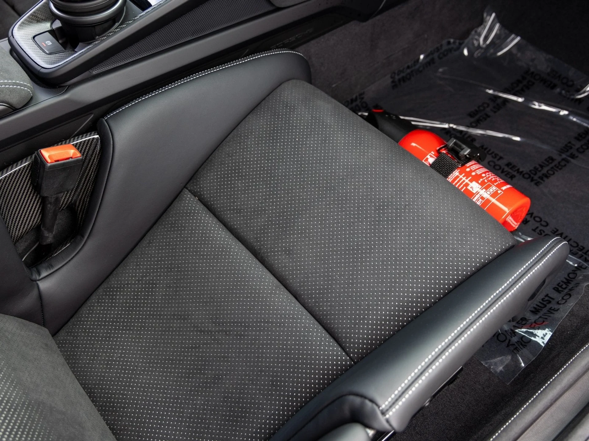 mph054_2596055718_55_e6875799d3