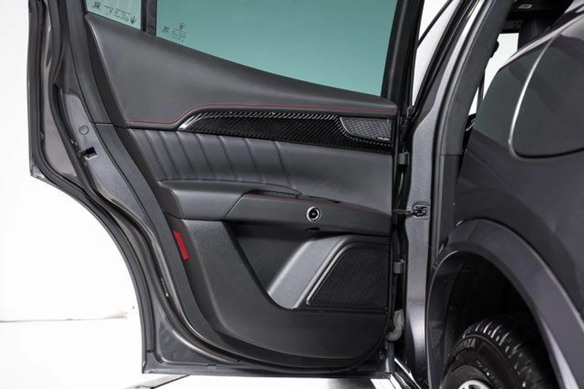 mph054_2608603431_bdfdb50aadc80a86e203f10ee28cb1ecx_979e75a173