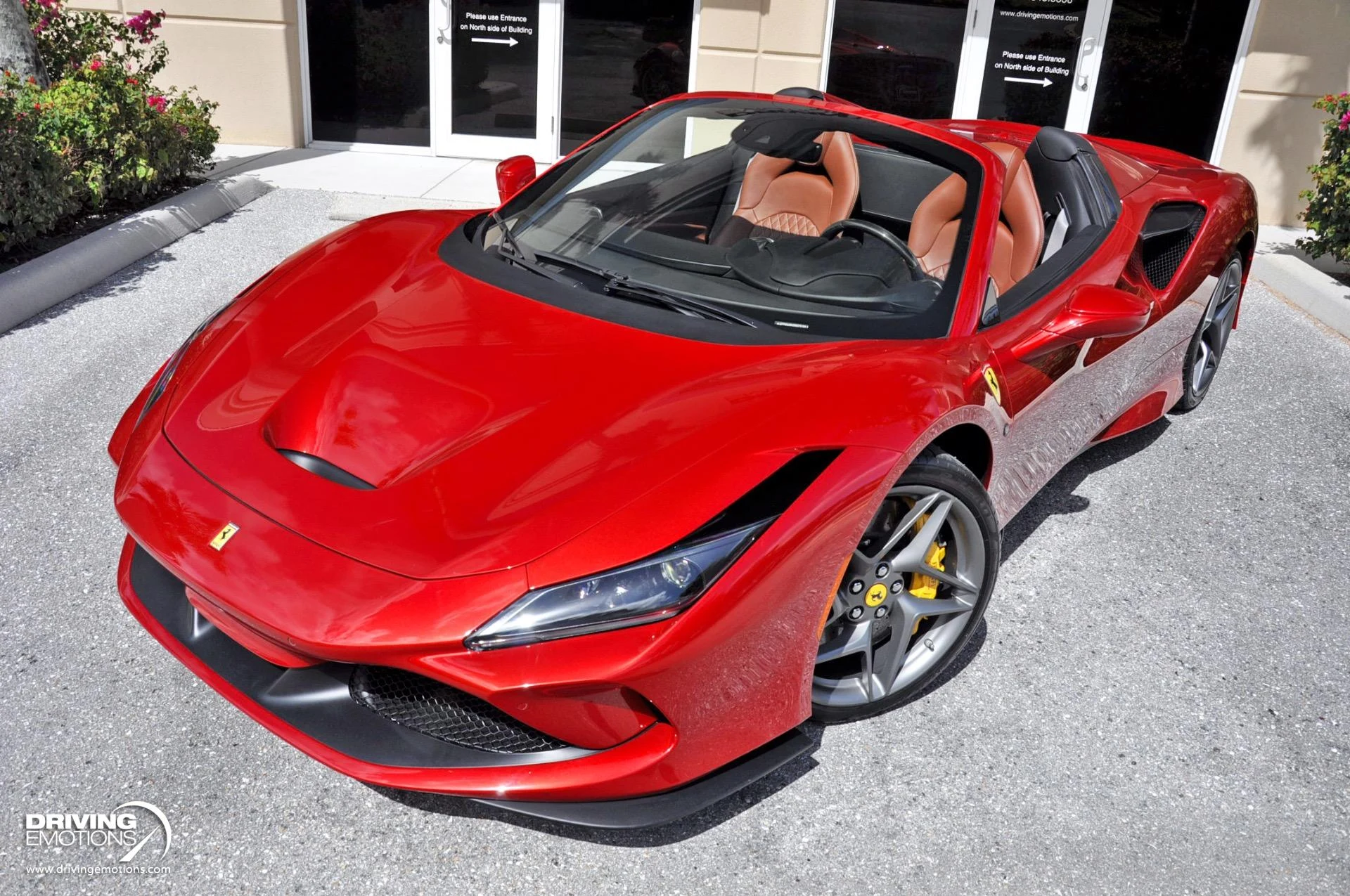 mph054_262382686_896_p55_l_3f8a5e855b