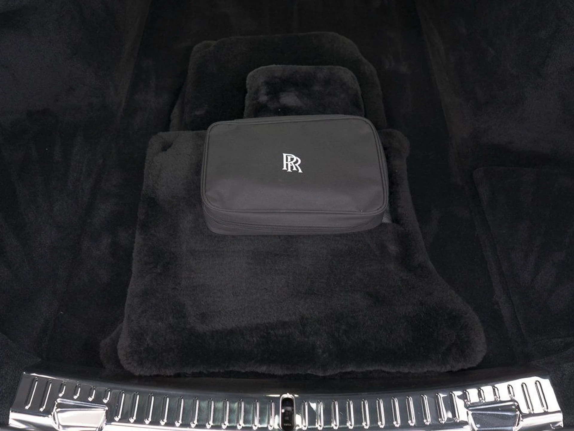 mph054_265739089_ee885c046862234a77d4699789087f17_1f12e0651a