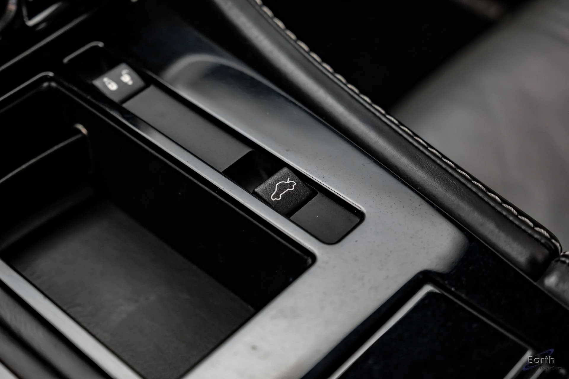 mph054_2661390756_de5b8048f8c7135b33b92bc5419a0b7fx_22640dc7d4