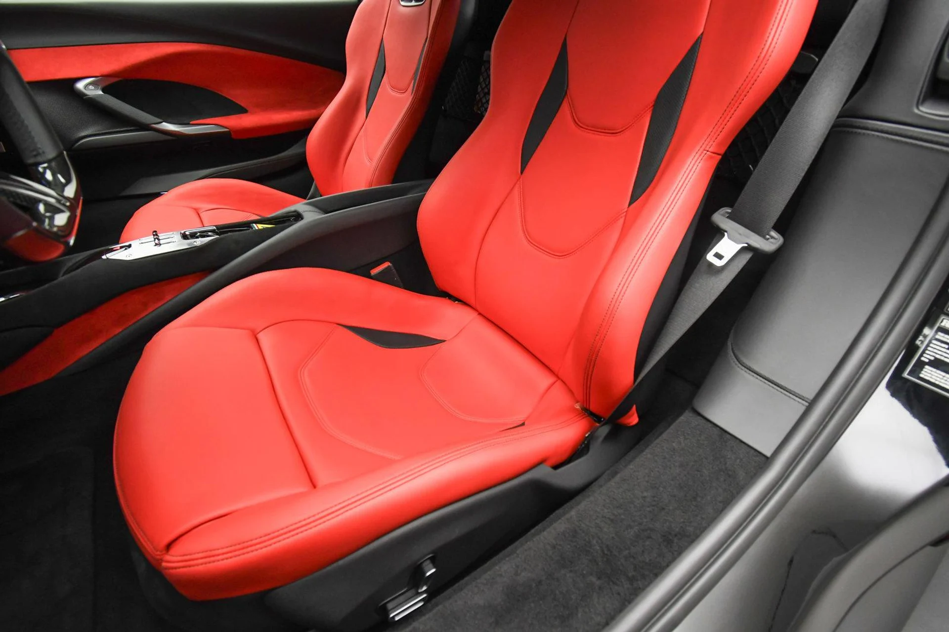 mph054_2698992512_Used_2024_Ferrari_296_GTB_in_Nero_1740646659_fc6e7b2d8e