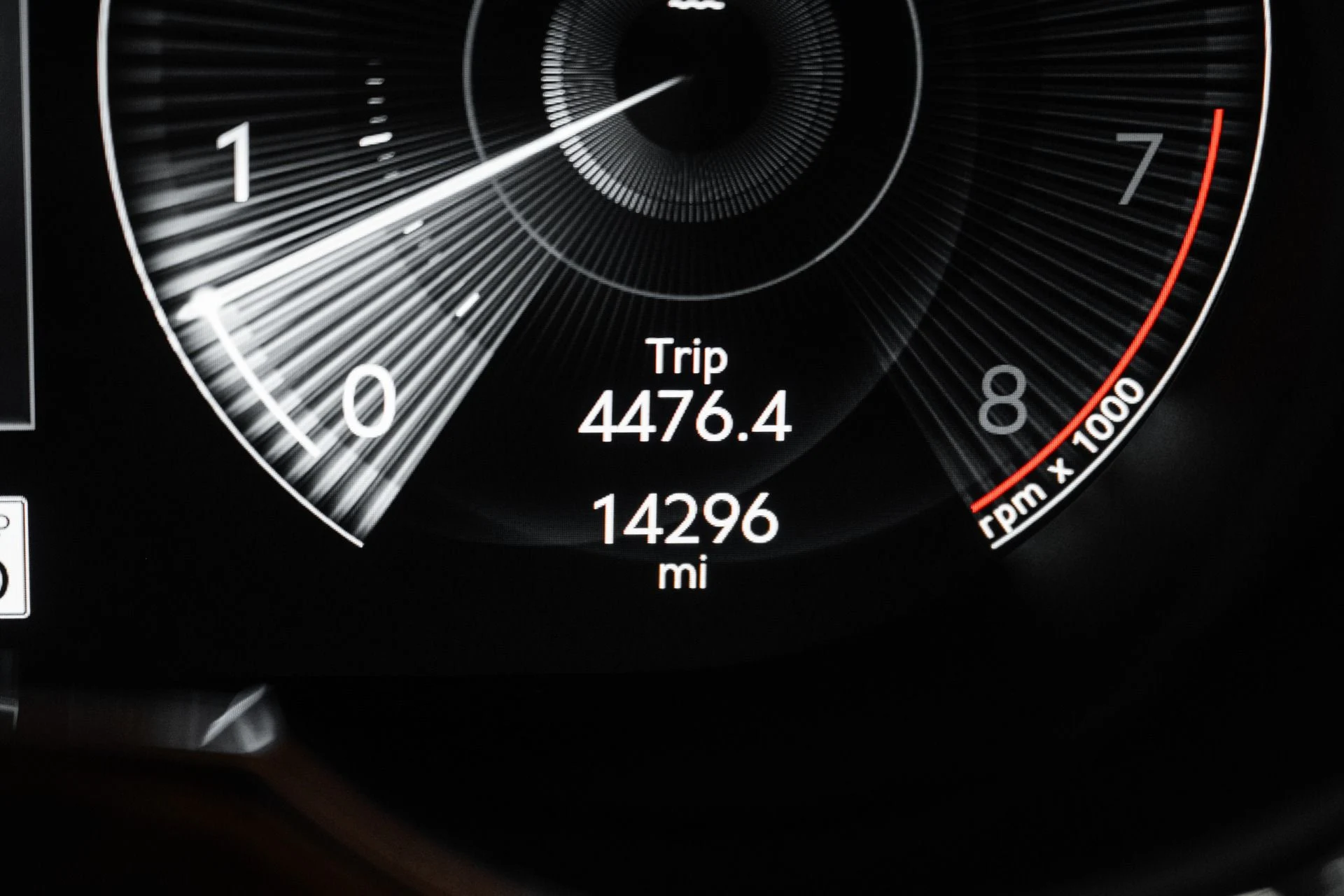 mph054_270313612_Used_2022_Bentley_Bentayga_V8_1773164215_353d467c90