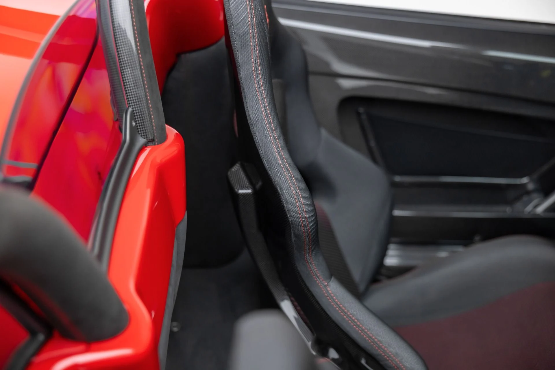 mph054_2712008920_Used_2009_Ferrari_430_Scuderia_Spider_16_M_1759182936_a6ecea2f84