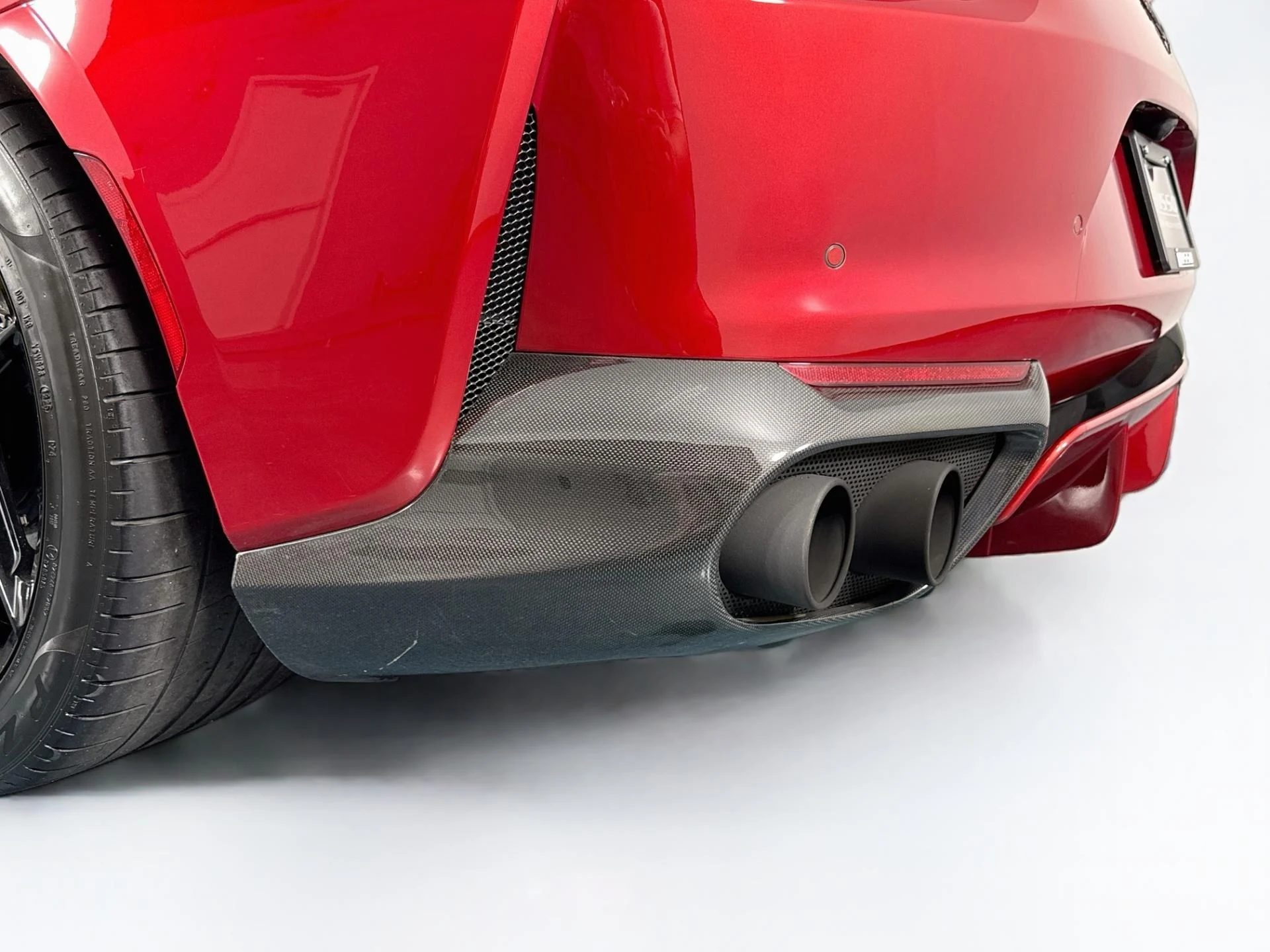 mph054_2721046523_Used_2020_Ferrari_812_Superfast_1788899432_069ae8965a