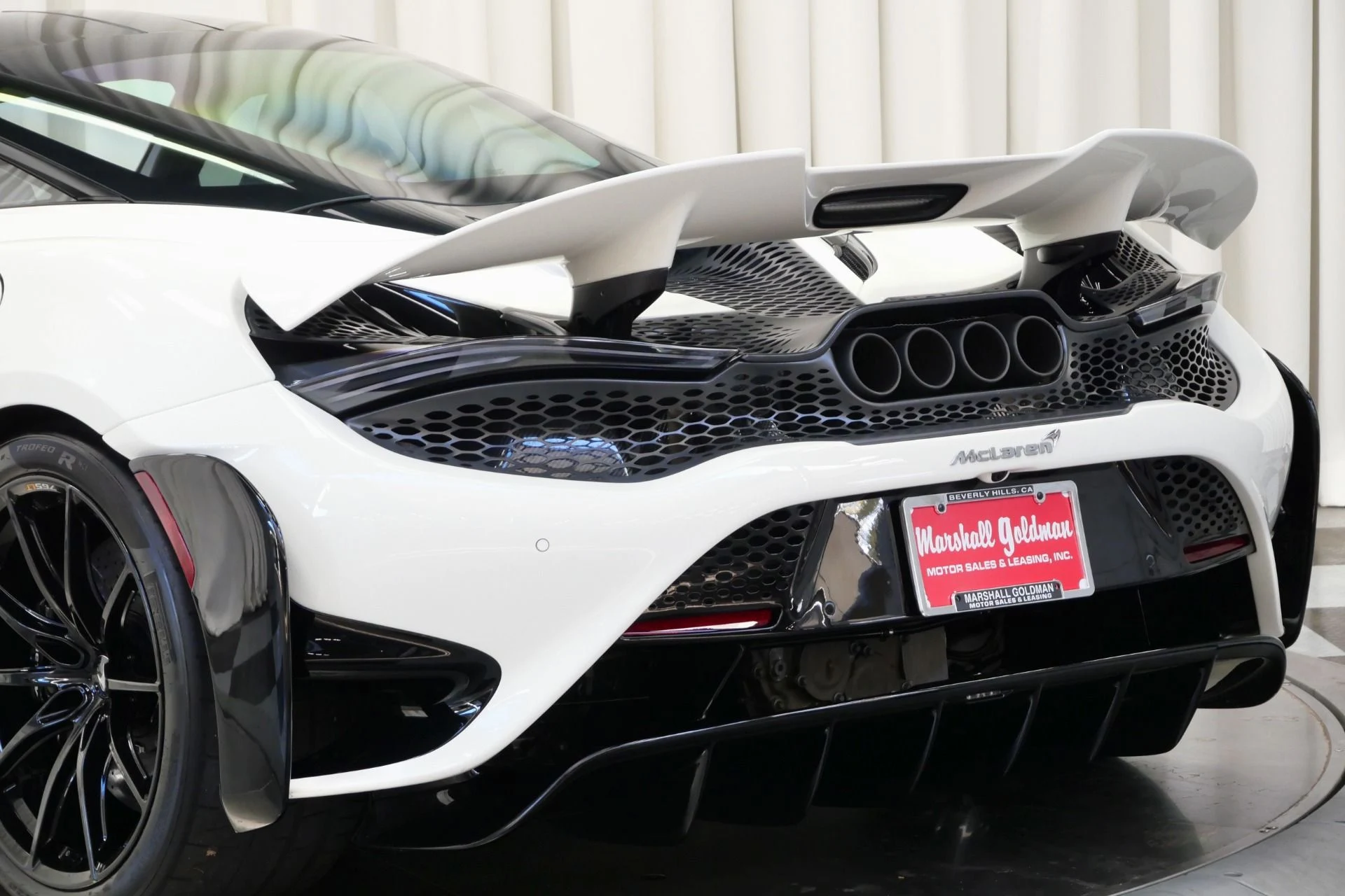 mph054_2721374556_Used_2021_Mc_Laren_765_LT_1755712071_66a47767e9