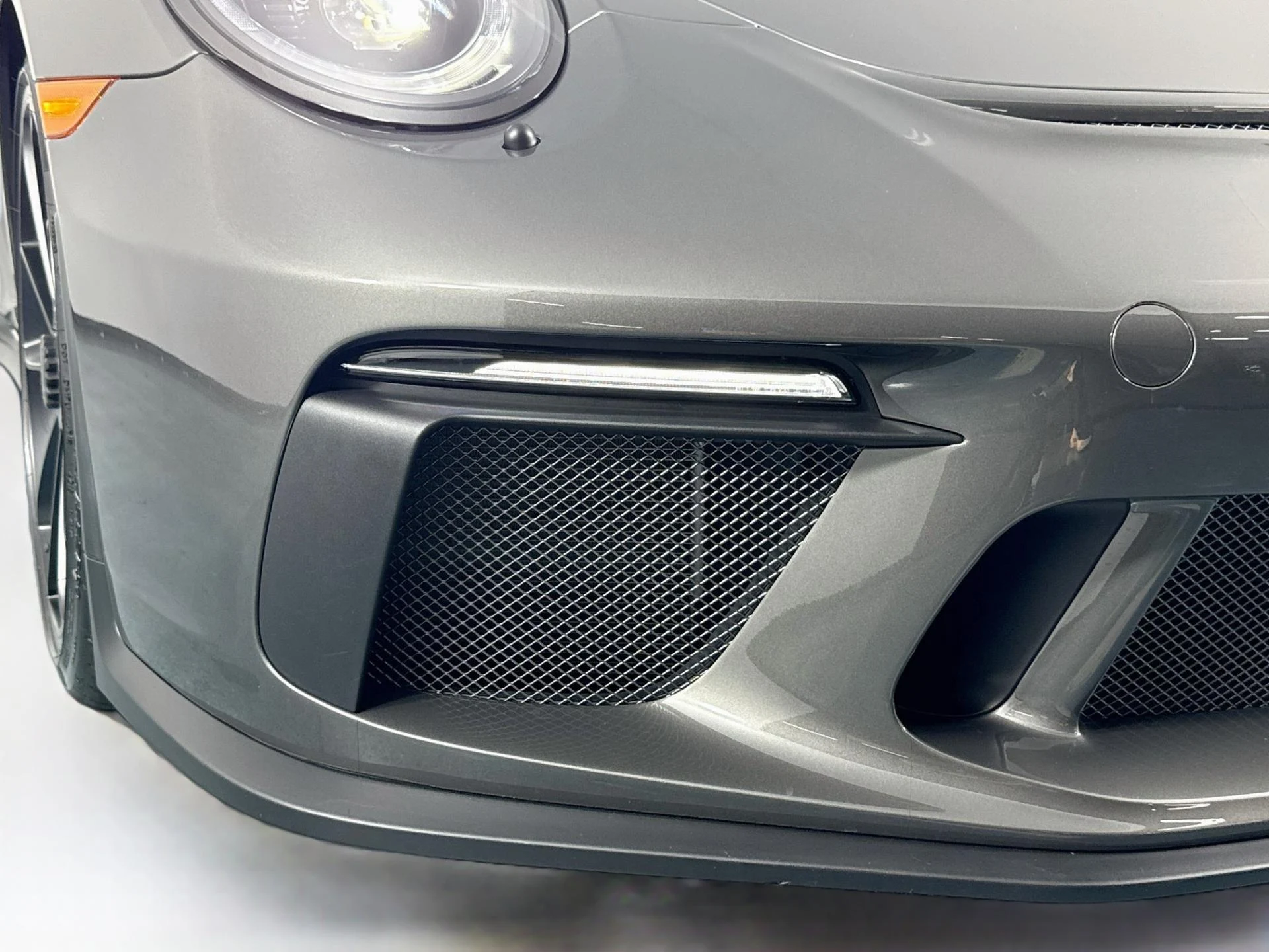 mph054_2796831061_Used_2019_Porsche_911_GT_3_1786138126_ccdcb809a5