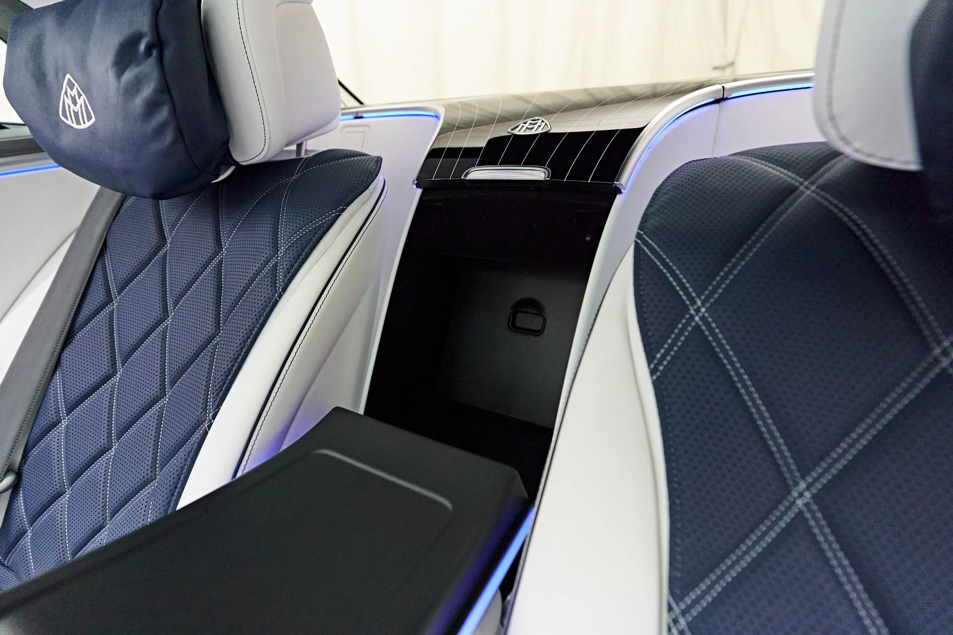 mph054_2802163684_Used_2024_Mercedes_Benz_S_Class_Maybach_S_680_1729209539_ec46122fe8