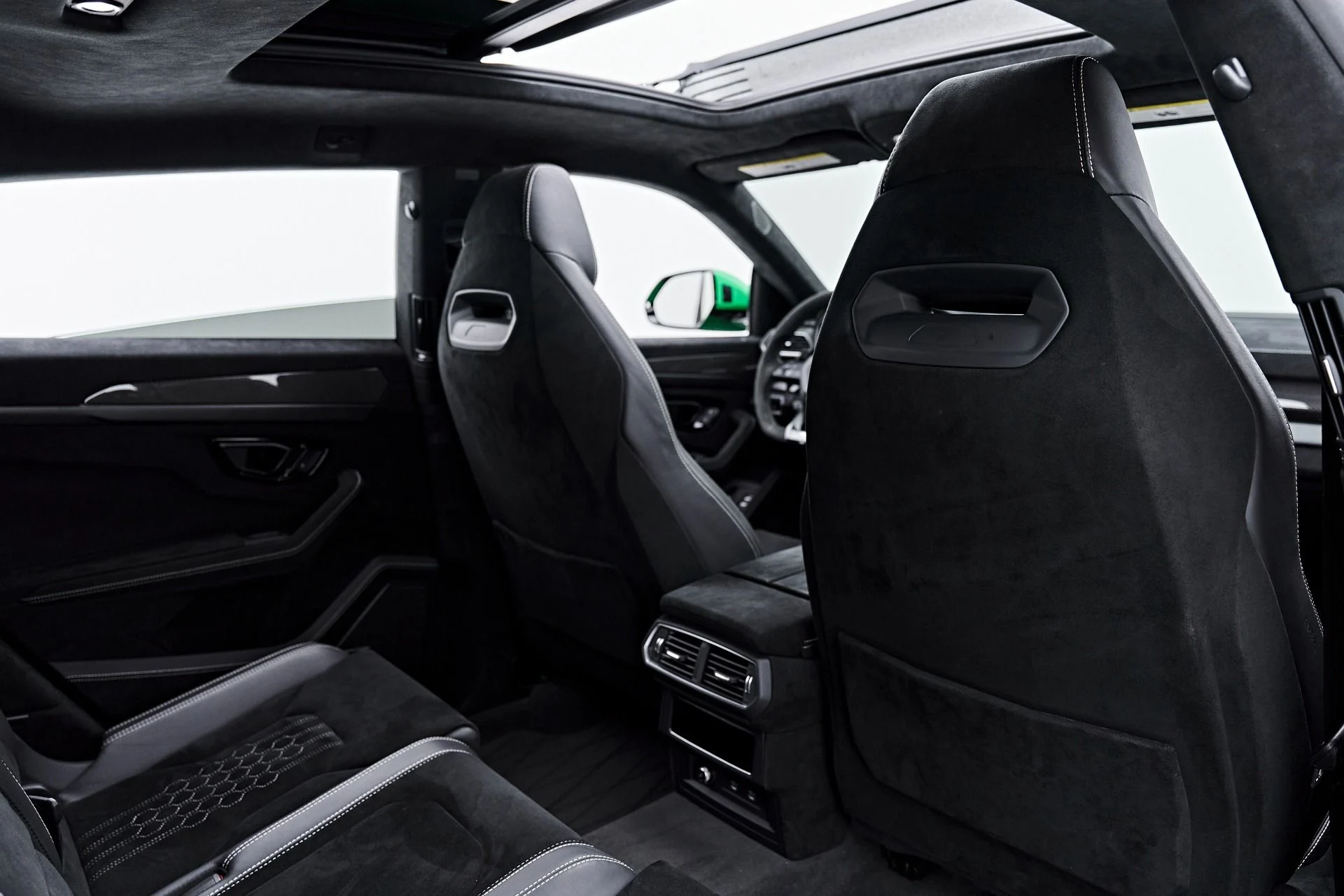 mph054_2815106074_Used_2023_Lamborghini_Urus_Performante_1788571204_ca8083bd2b