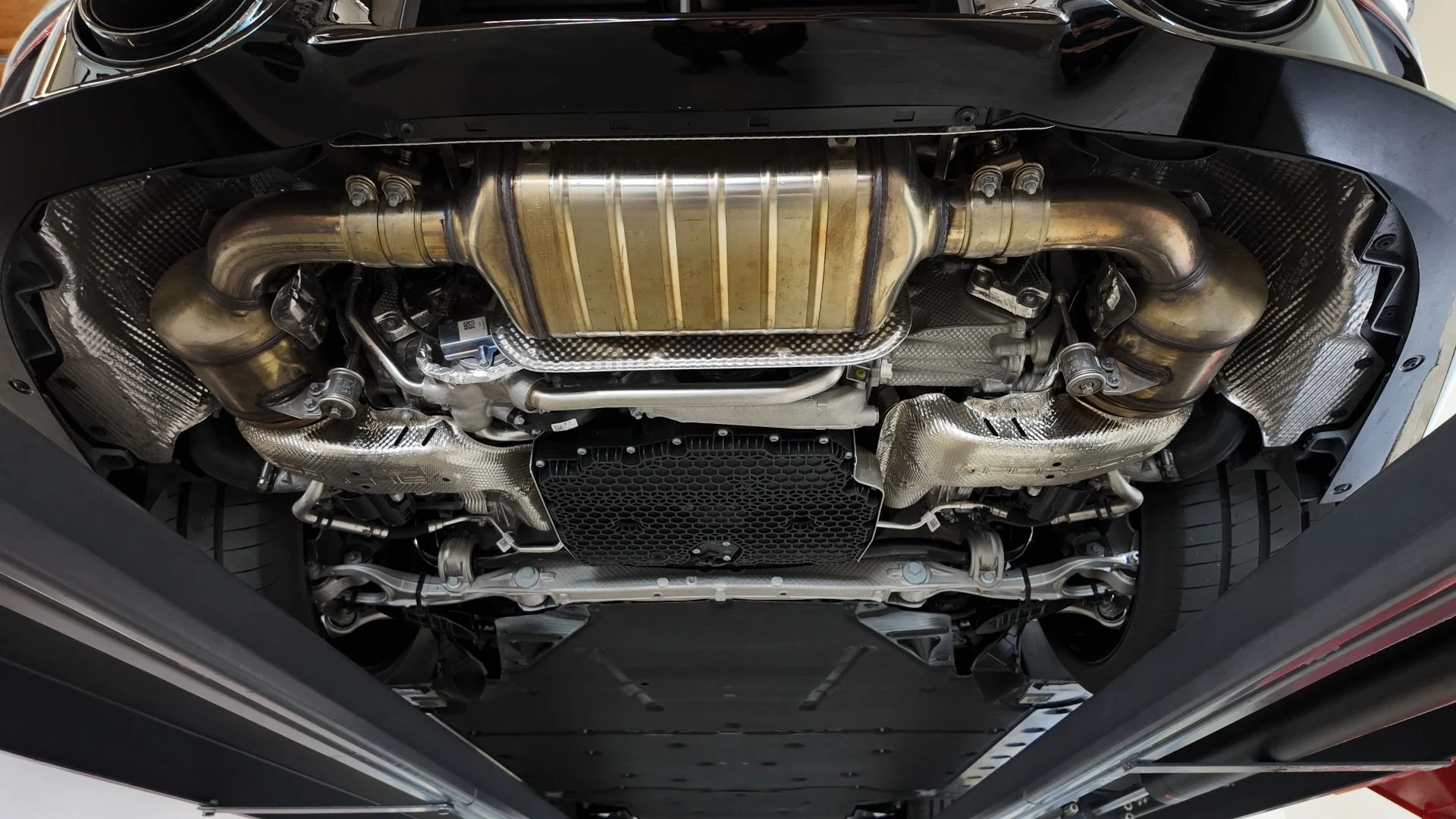 mph054_2828963562_Used_2024_Porsche_911_Turbo_S_1755109276_578dbe5991