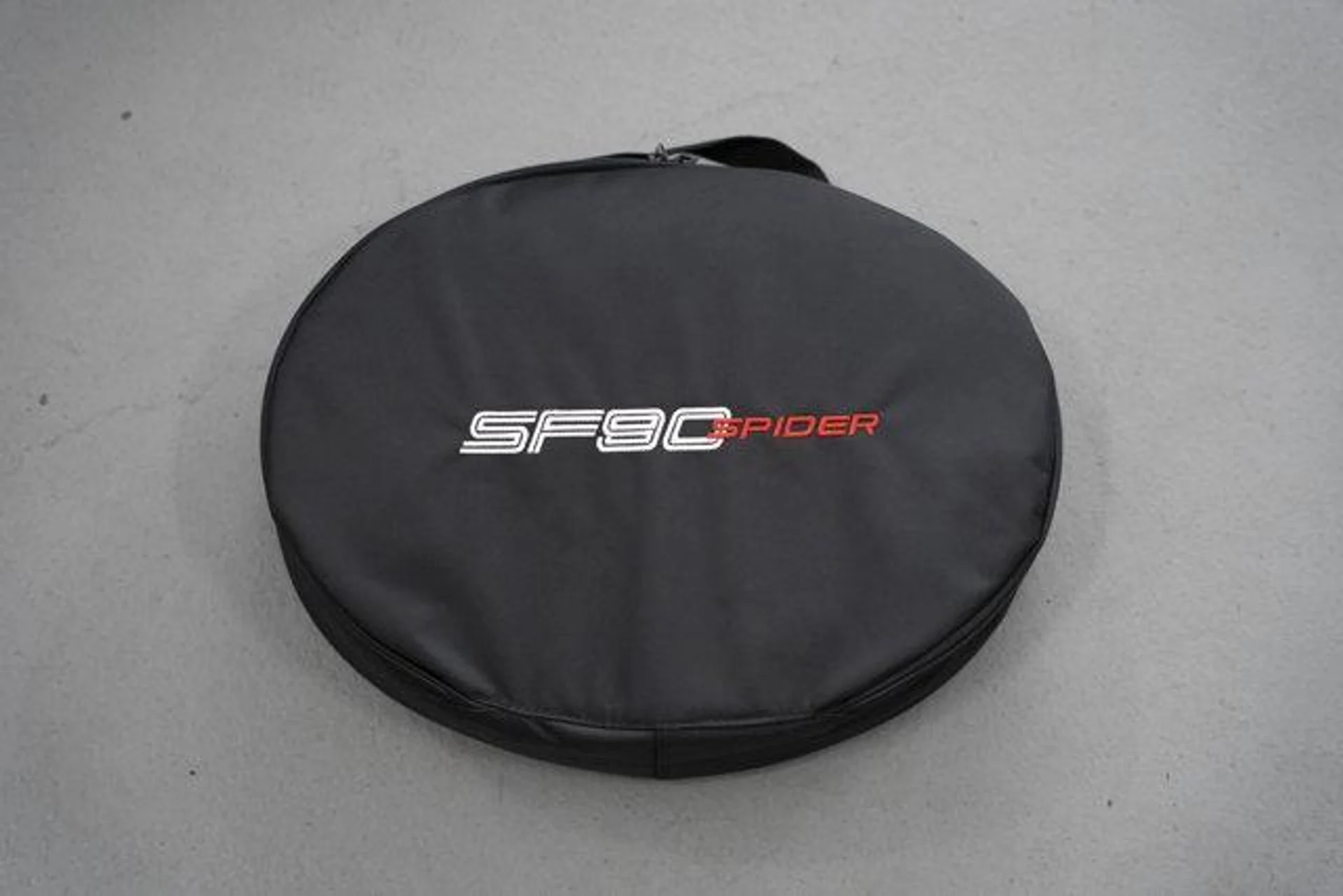 mph054_2853704288_y_W81_Zos_KM_Vvq7_Jpgf_Sef_Avg_EQCE_41e72216d2