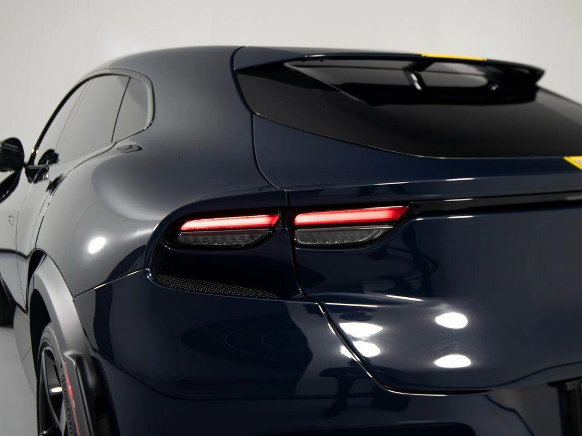 mph054_2922527953_Kc_FAFW_Ae_L_Pwst_Rkudkg_Ha_S2_Ccm_I_96637ff100