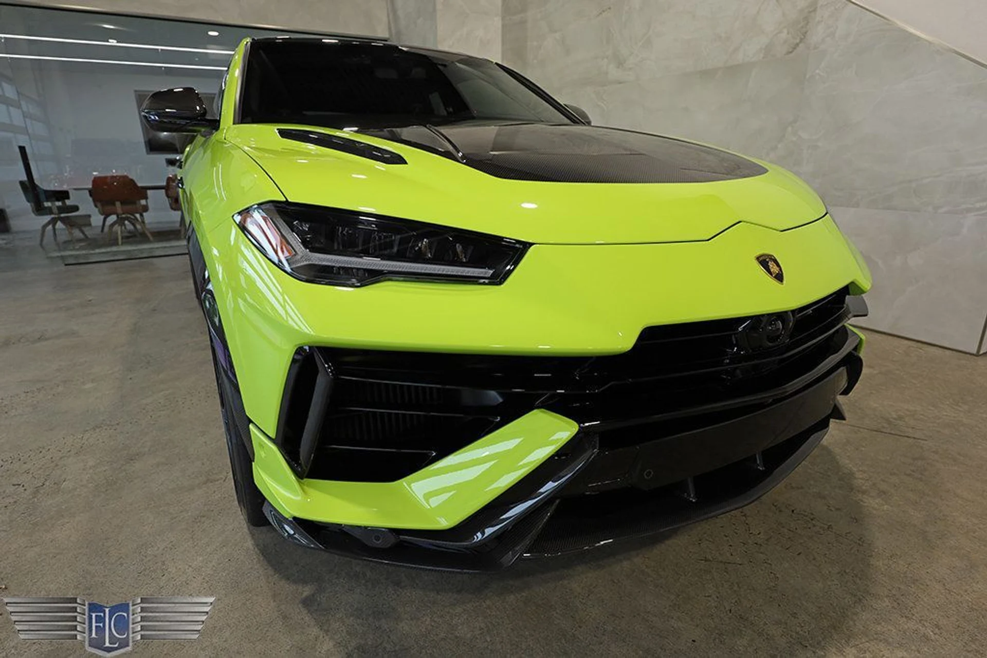 mph054_2950099021_used_2024_lamborghini_urus_performanteawd_9689_22932992_55_1024_066ee77e1e