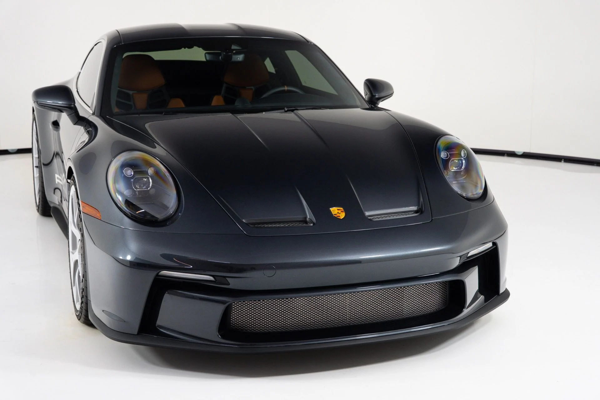 mph054_2971858289_Used_2024_Porsche_911_ST_1791913207_4cc0442a0a