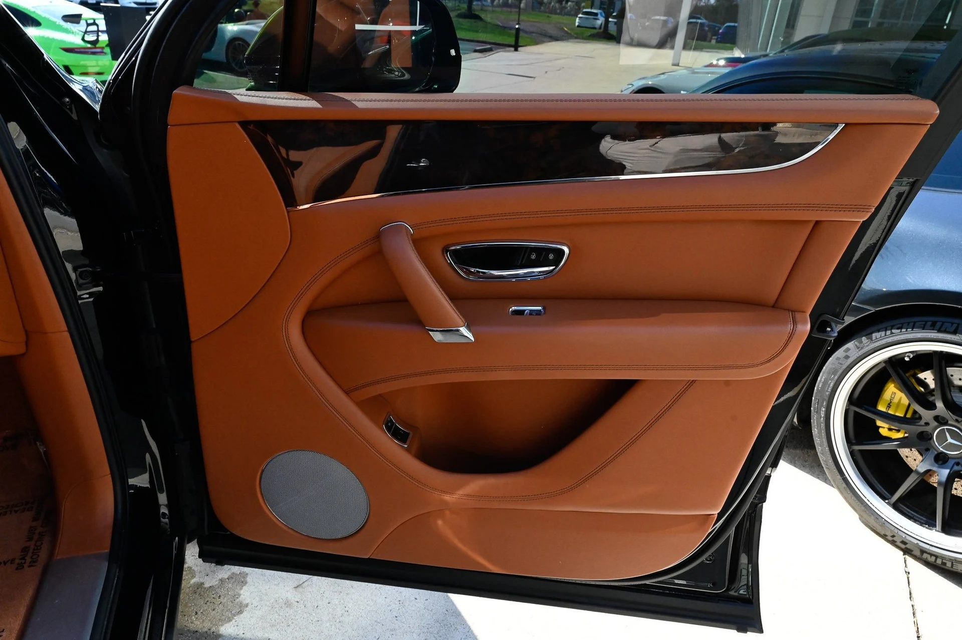 mph054_2977295099_a70ec6a13f0540c3850fa14e0c3ce050_753ae4382b