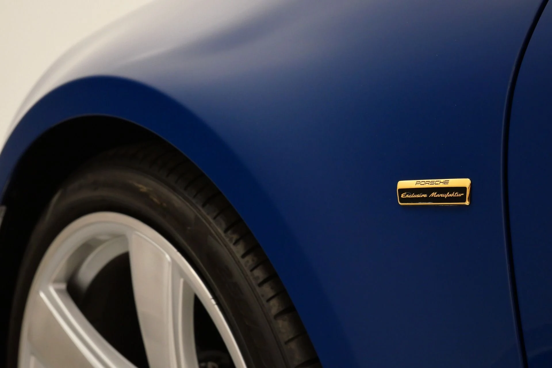 mph054_2983642653_Used_2023_Porsche_911_Sport_Classic_Paint_to_Sample_379_of_only_1250_Built_Beautiful_1776794074_792d81508d