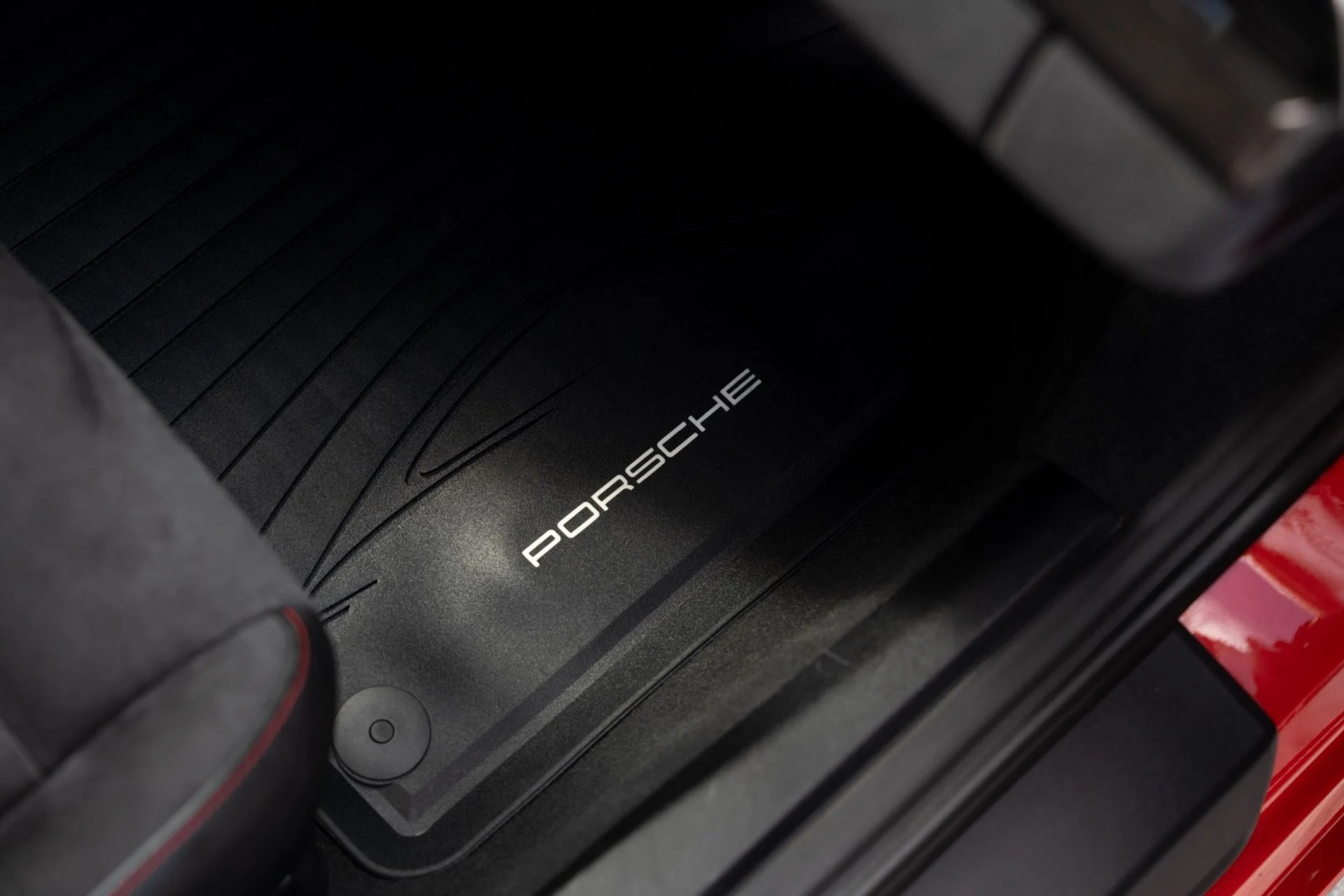 mph054_3011322532_Used_2019_Porsche_911_Carrera_4_GTS_1780346718_1e3c20a7a4
