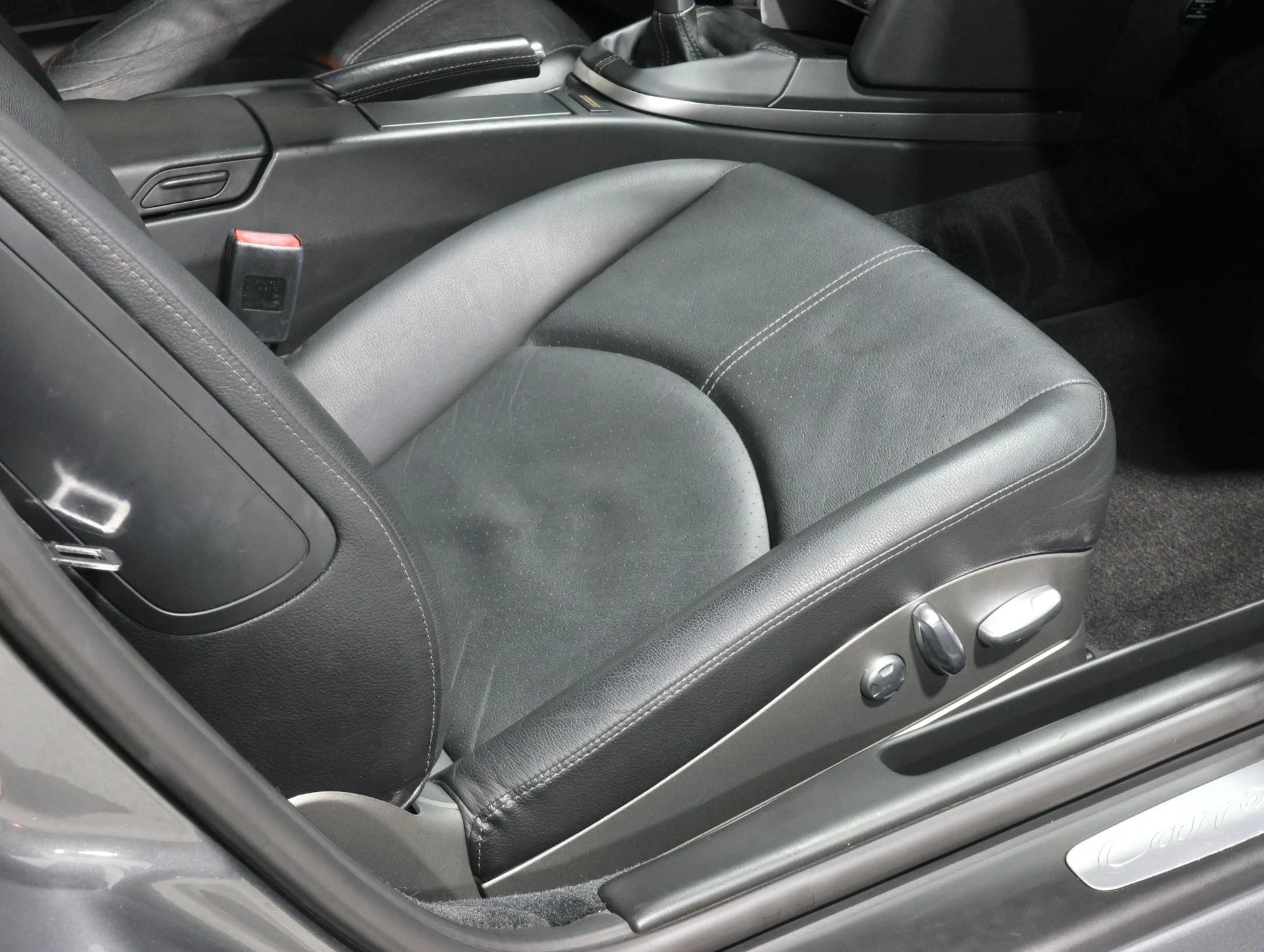 mph054_3020148089_Used_2008_Porsche_911_Carrera_4_S_6_Speed_Manual_Sport_Chrono_Exhaust_Just_Serviced_1762199267_7fe87829ac