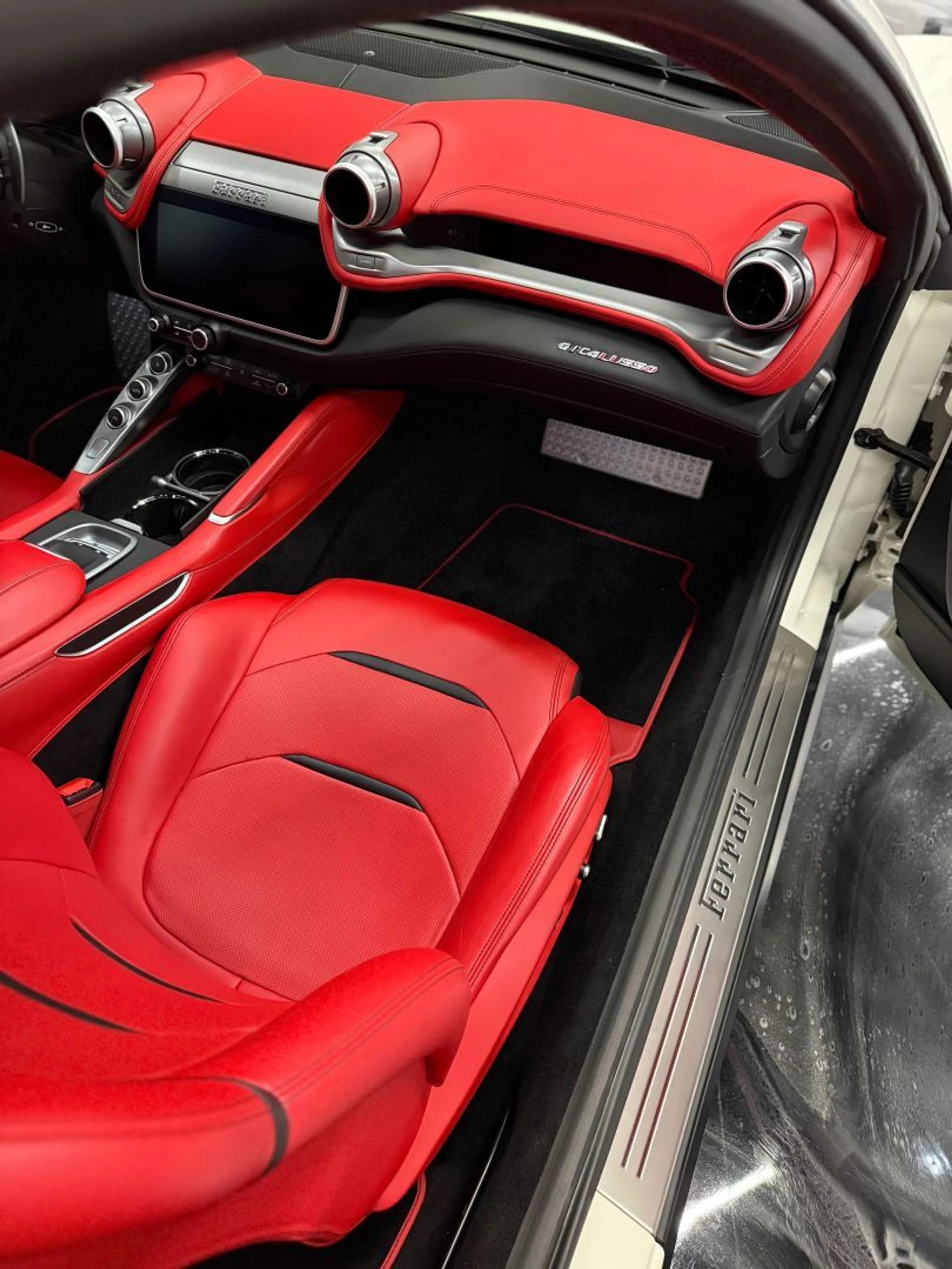 mph054_3045184052_202510_6535e7f184f94891834e3a7c6e4f41b5_2534790938