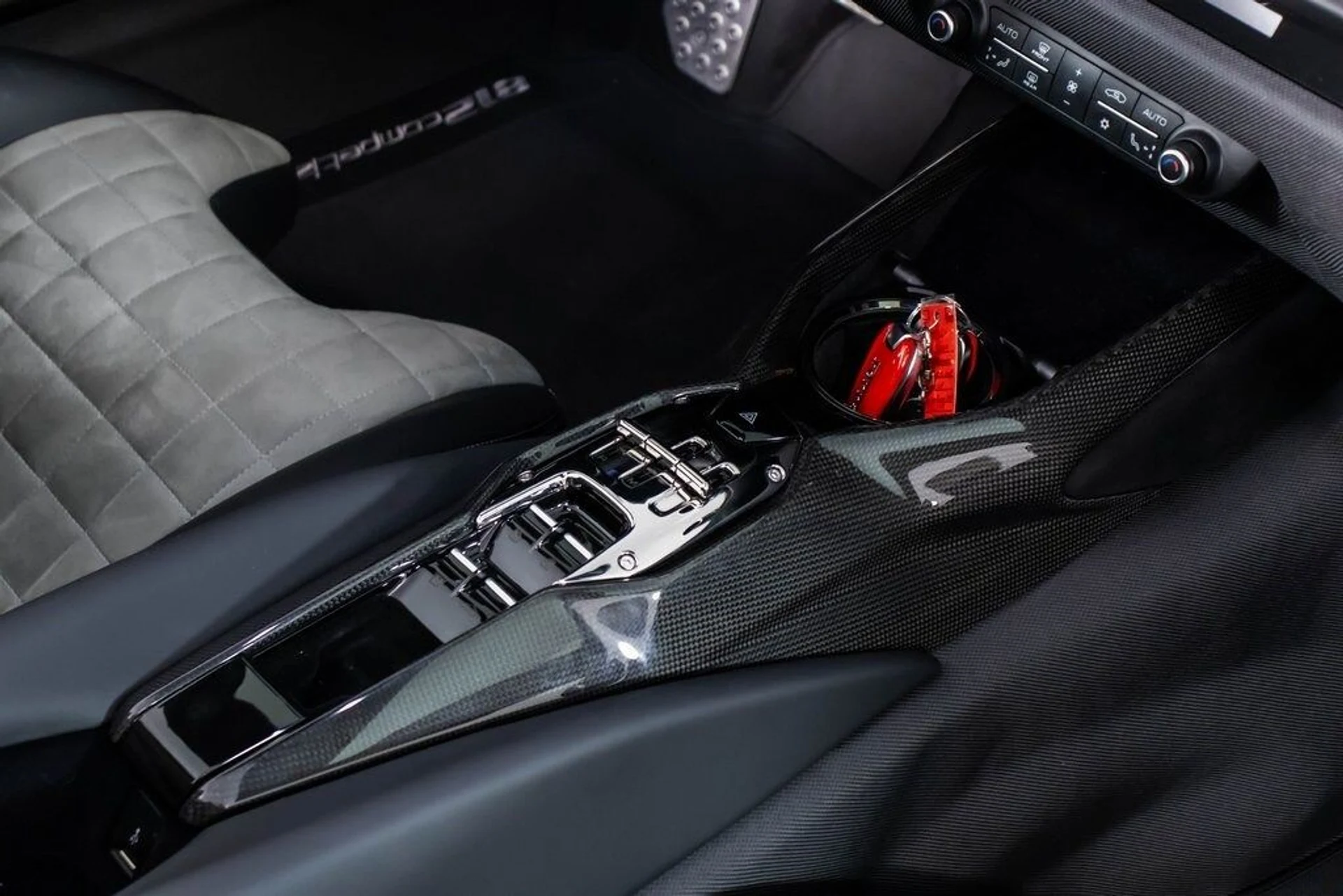 mph054_3050149197_de0efa4995cbe59d70cab3bc4c292c61x_39b2e5a497