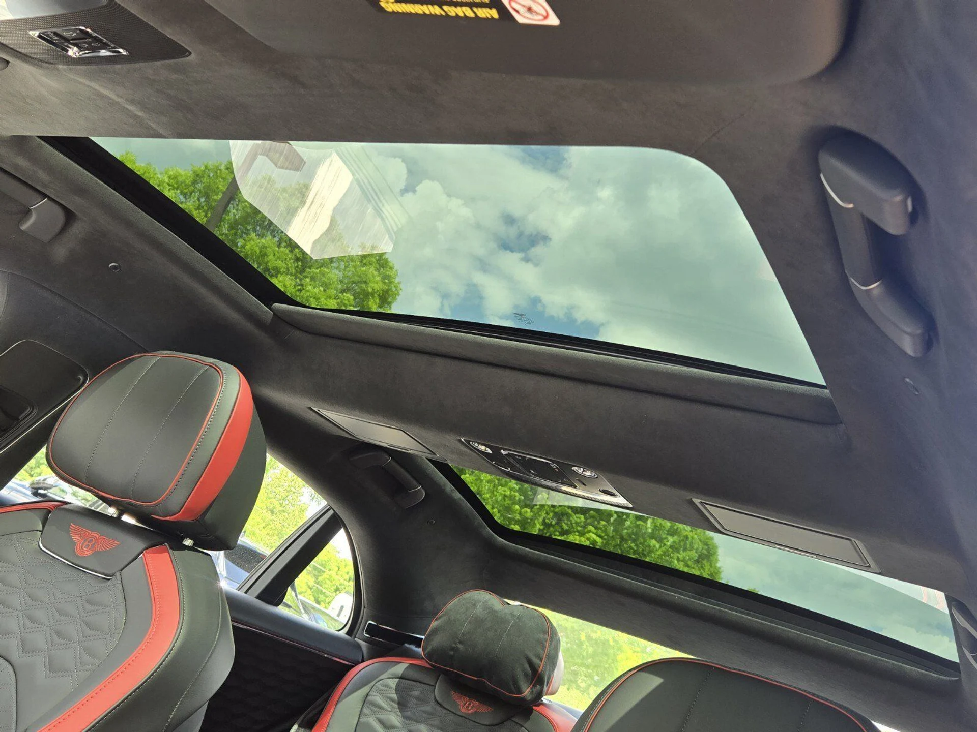 mph054_3060355827_c430e335f440fddd730c1c0dd372afd0x_ebd80bde30