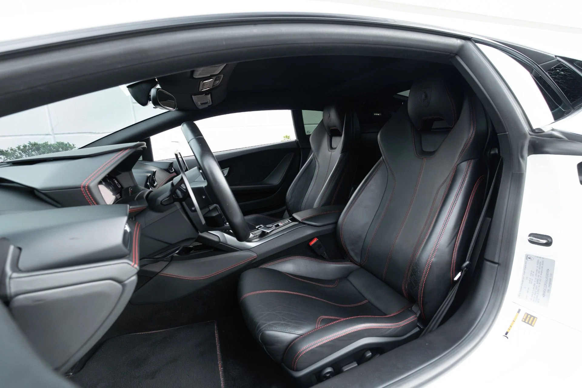 mph054_309988587_Used_2016_Lamborghini_Huracan_LP_580_2_1778629872_76463c49e6