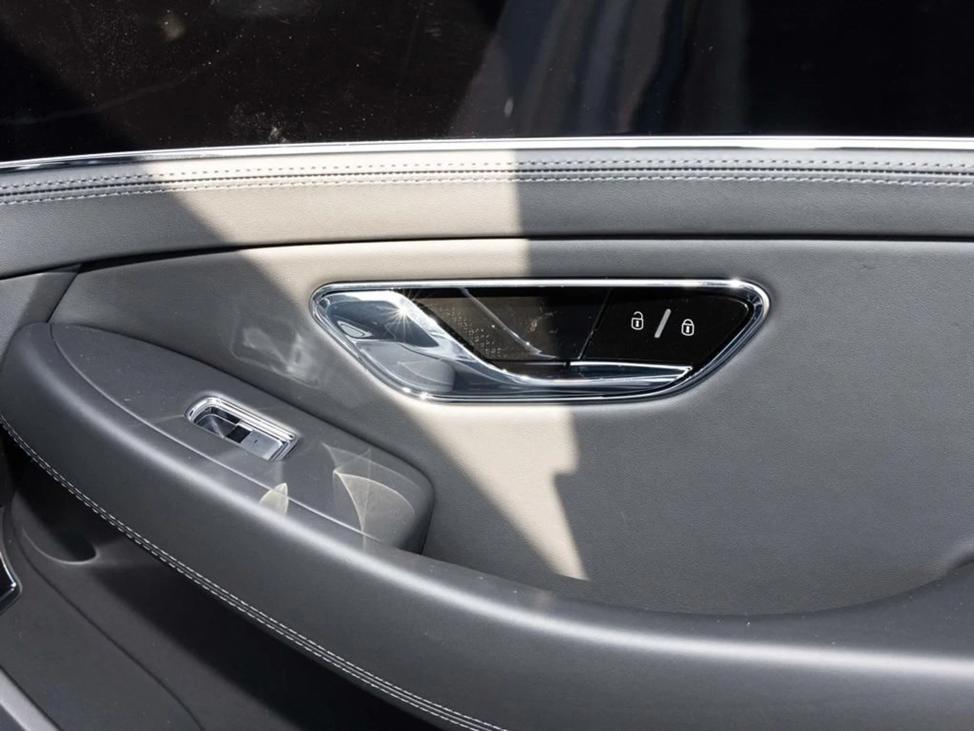 mph054_3111875790_477125128_692b3280b578948aa2d4129e_0c1671e779