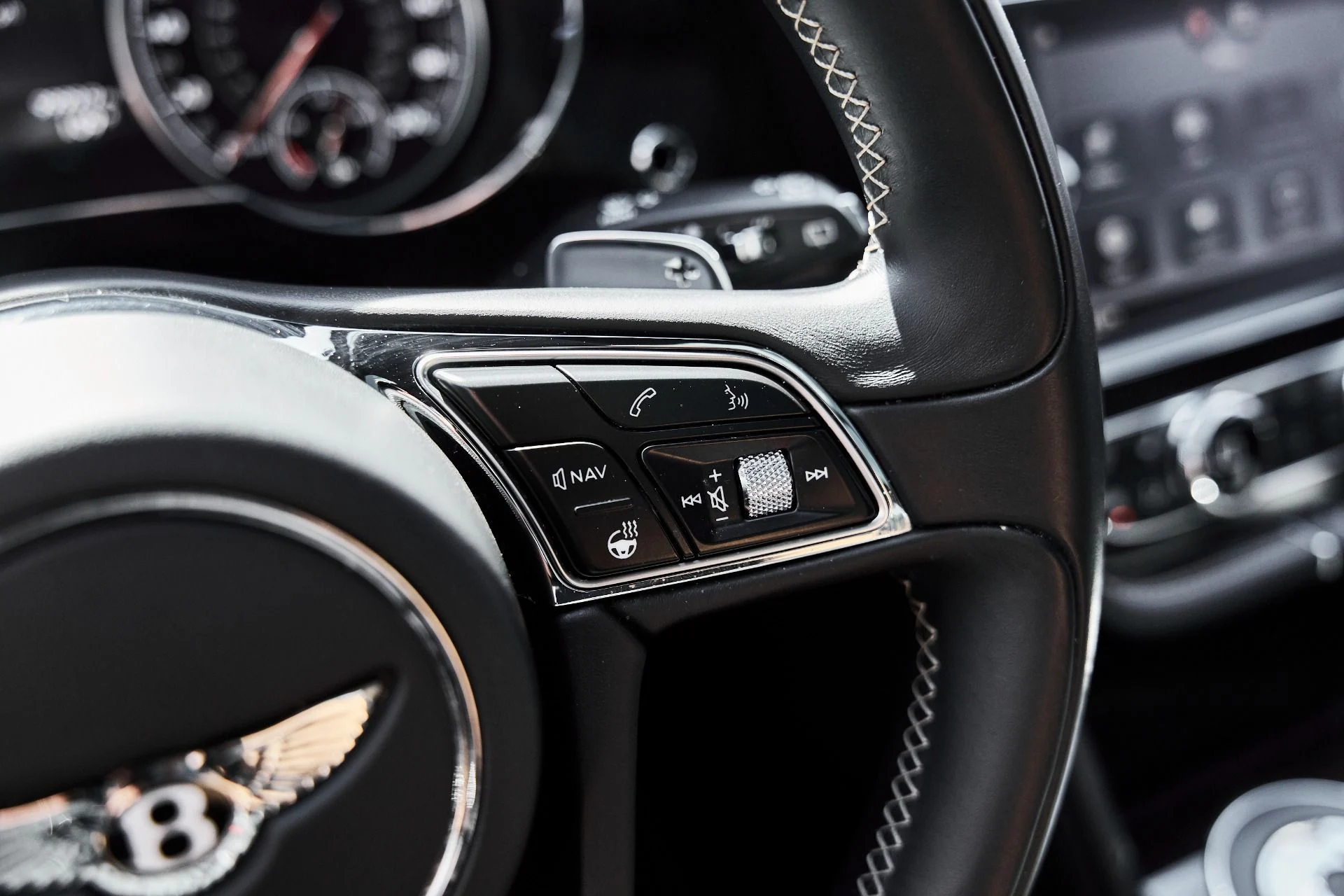 mph054_311584210_Used_2017_Bentley_Bentayga_W12_1781373146_0c4ee1959f
