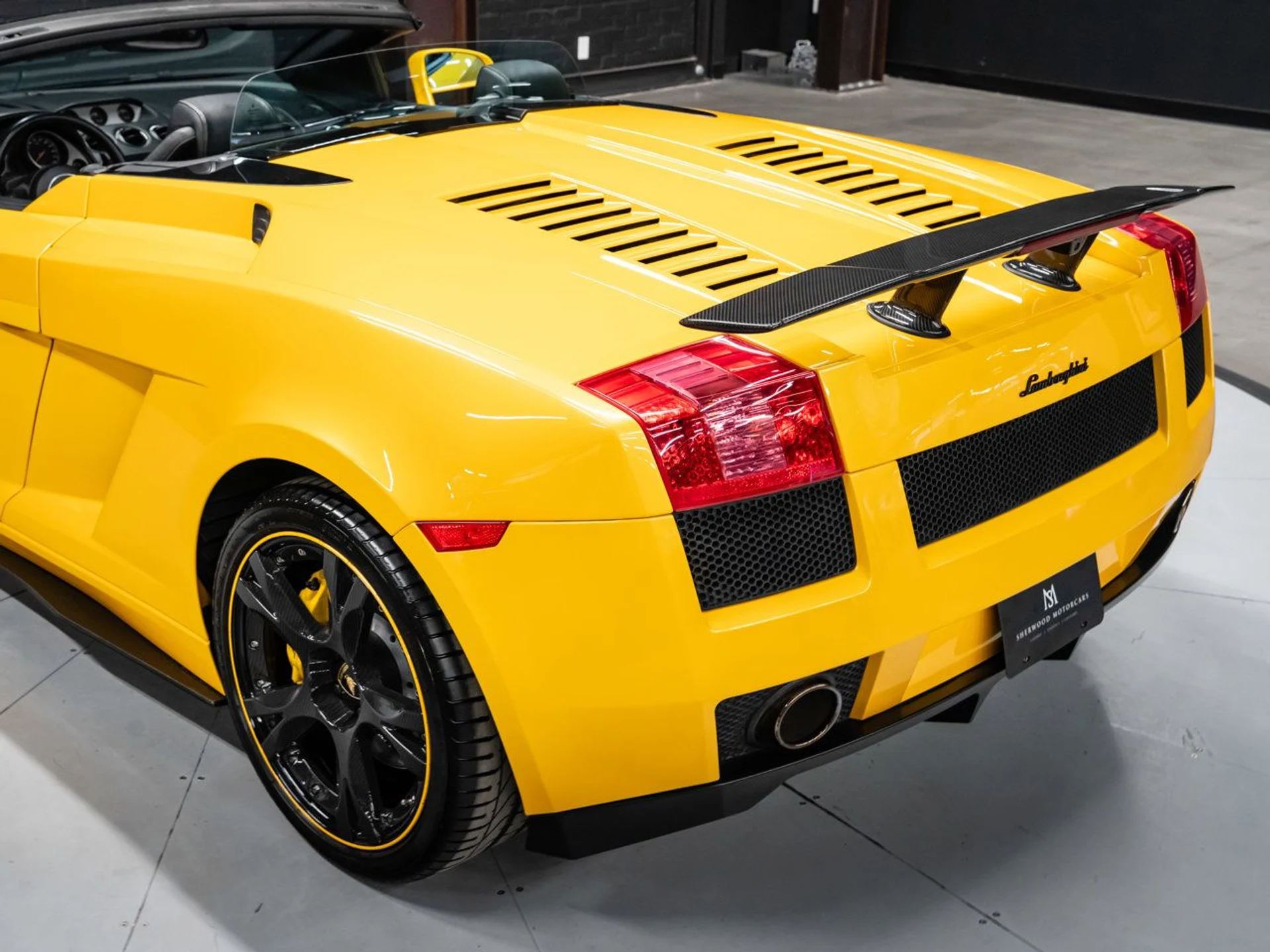 mph054_3139955237_lamborghini_gallardo_2006_d00f0f2202