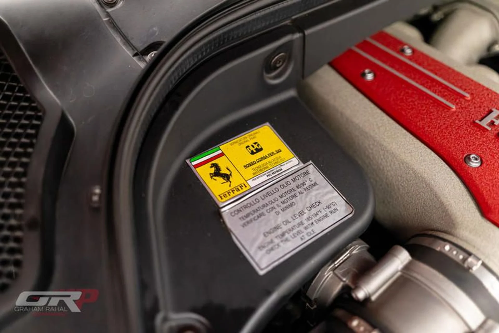 mph054_3163234208_4_E2_C3182_5746_419_C_8_F6_E_D9_FD_62_C81065_3c27cb34c7