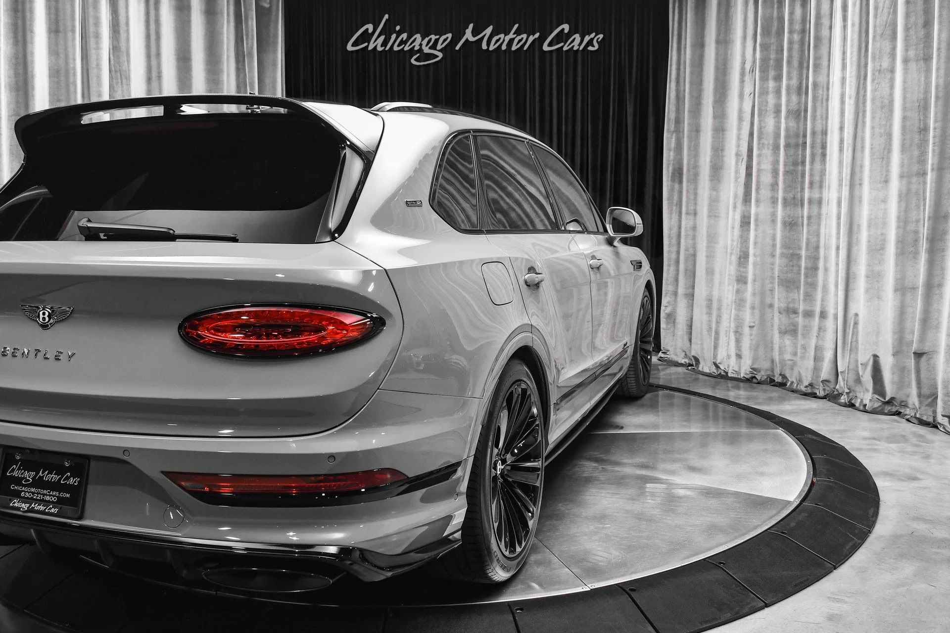 mph054_3176023631_12606_p55_l_14d9db4803