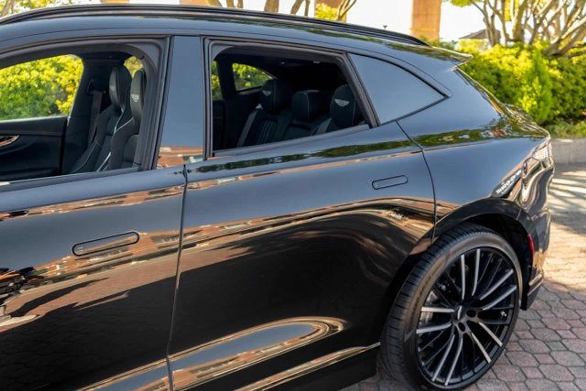 mph054_3181330861_55_6d8b513fed