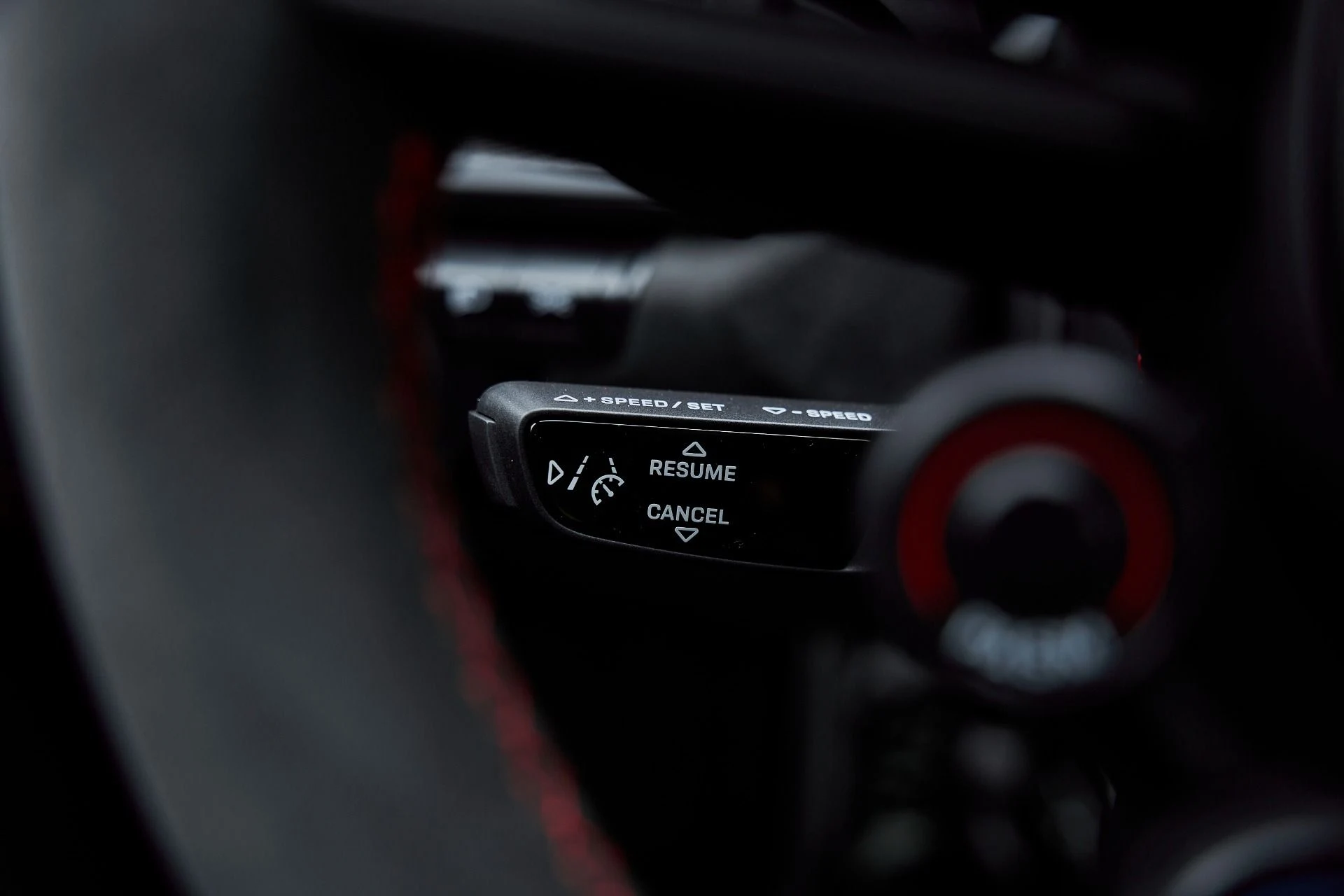 mph054_3197945285_Used_2024_Porsche_911_GT_3_RS_1767150566_e9d7dd00fb