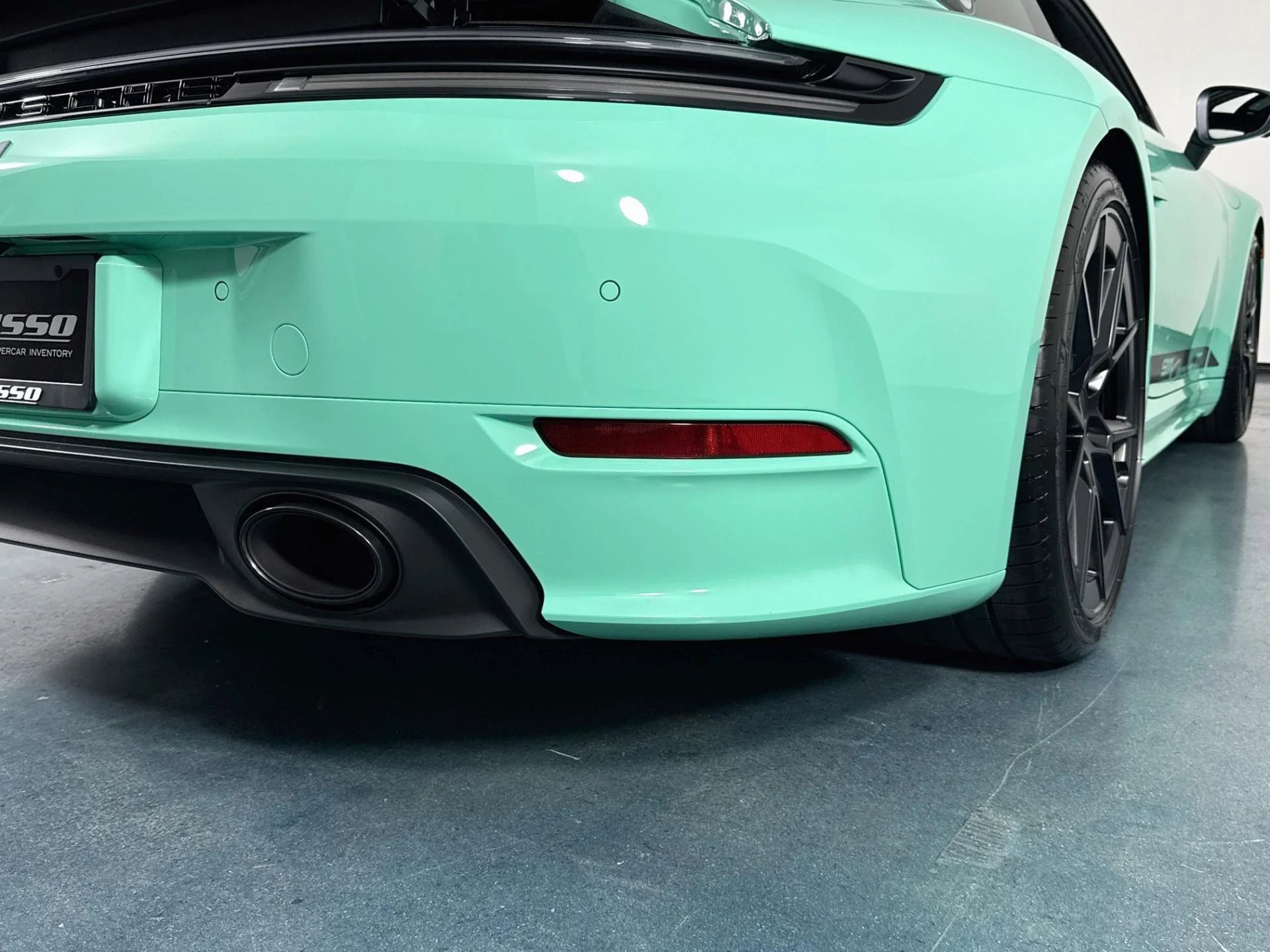 mph054_3213176430_Used_2026_Porsche_911_Carrera_T_1787948842_3fbc9abc02
