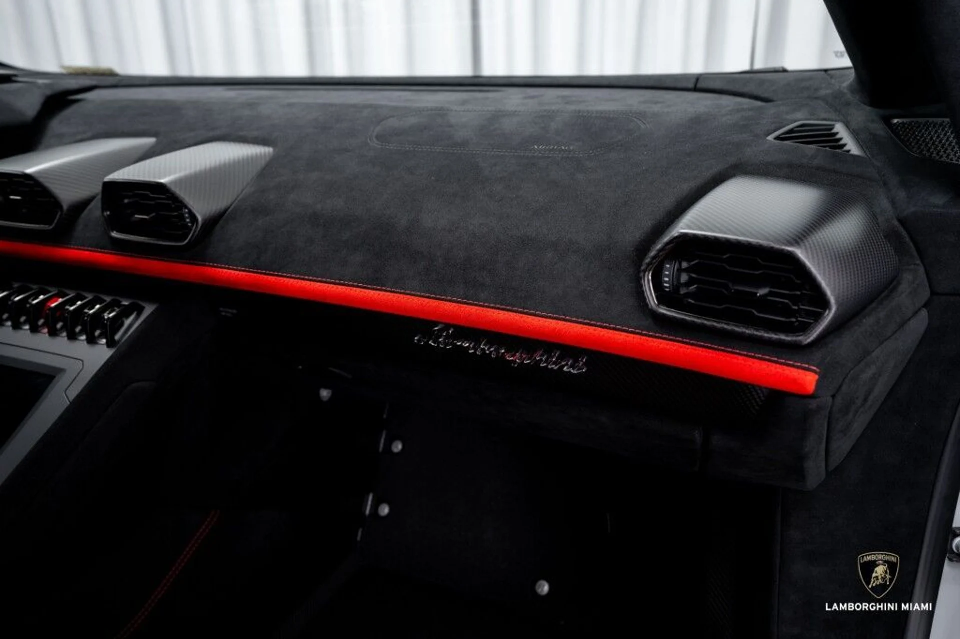 mph054_3213595742_1457c3a20497fe4bf68777eb8b81e878_994f754802