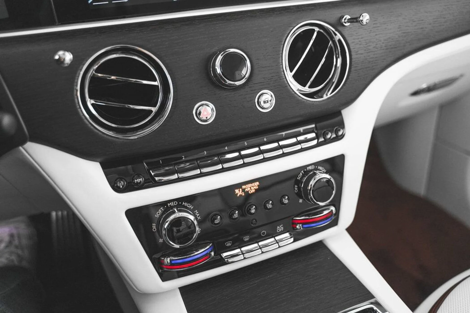 mph054_3240654832_21e64fa726c3474b305527382fe82d3ex_4bcc1dcaed