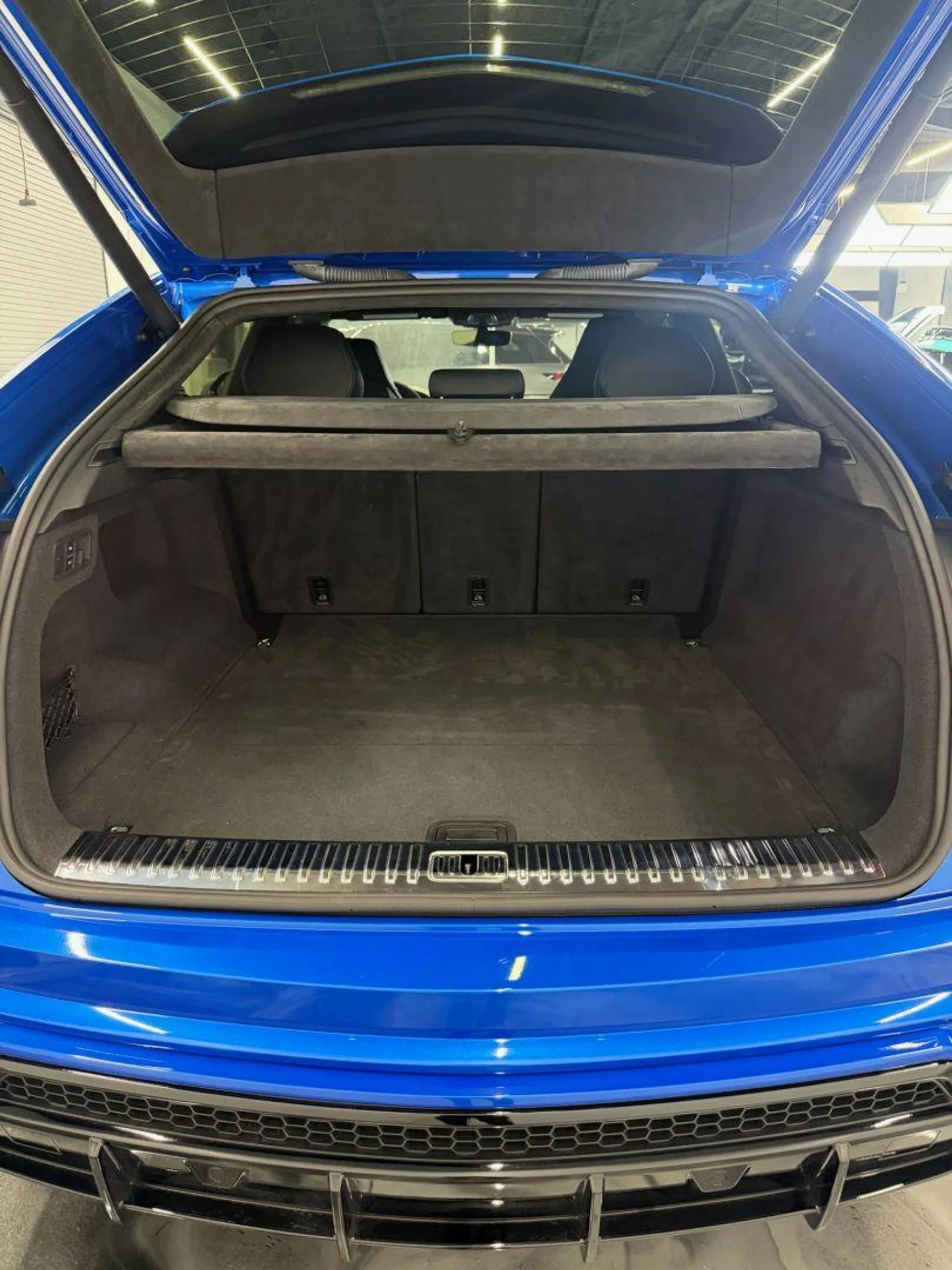 mph054_3253343798_Used_2019_Lamborghini_Urus_Sport_Utility_4_D_1784105701_2ecbfb9c4b