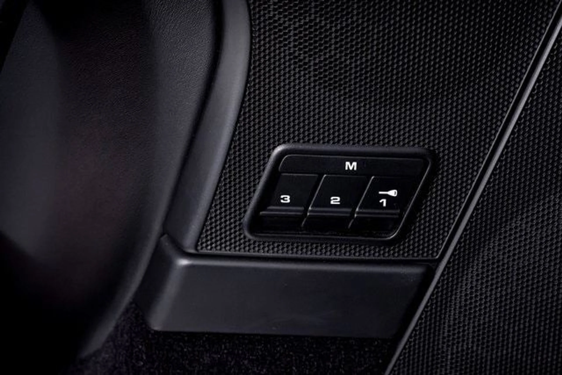 mph054_3272658688_d96990293dad79f9cf8a049fa34aa26bx_d5d08cee69