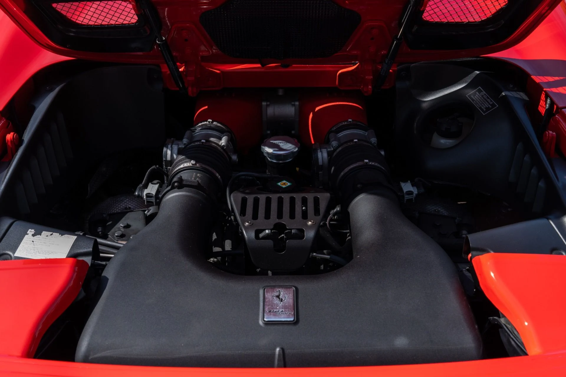 mph054_3279353563_Used_2013_Ferrari_458_Spider_1786379820_491d163d4c