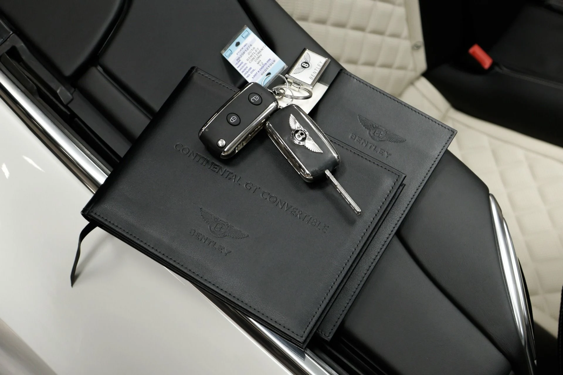 mph054_3308457328_Used_2016_Bentley_Continental_GT_W12_1765815646_d8f9e4d9cf