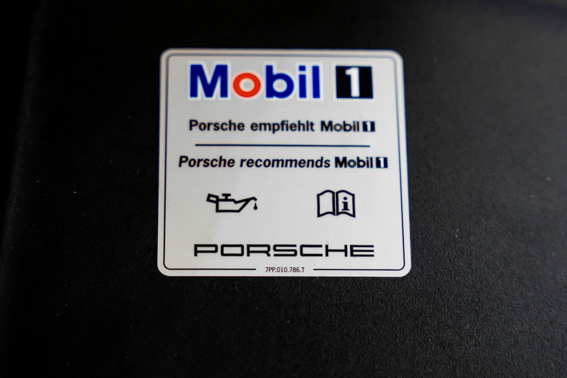 mph054_3340798038_a3a75fd55e82c939847941cb1779c1e2x_0af35425c8