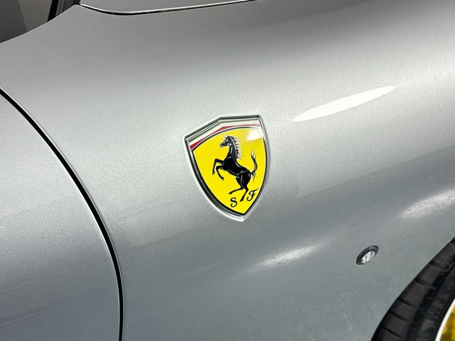 mph054_336129138_Used_2021_Ferrari_Roma_1787957284_c0e27b58be