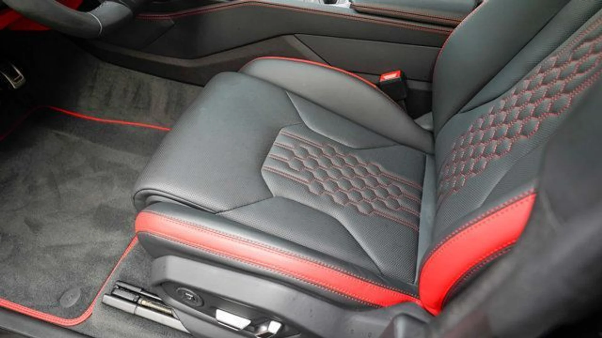 mph054_3371039341_22877179_55_640_abe6ea35eb