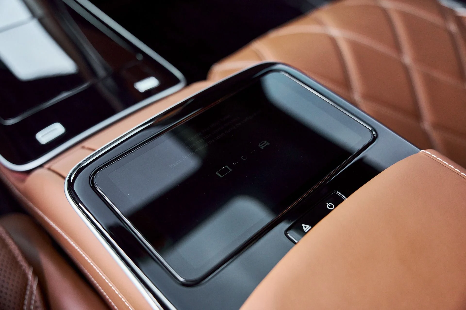 mph054_3384093191_Used_2026_Mercedes_Benz_S_Class_Maybach_S_680_1769716728_c5a27ba364