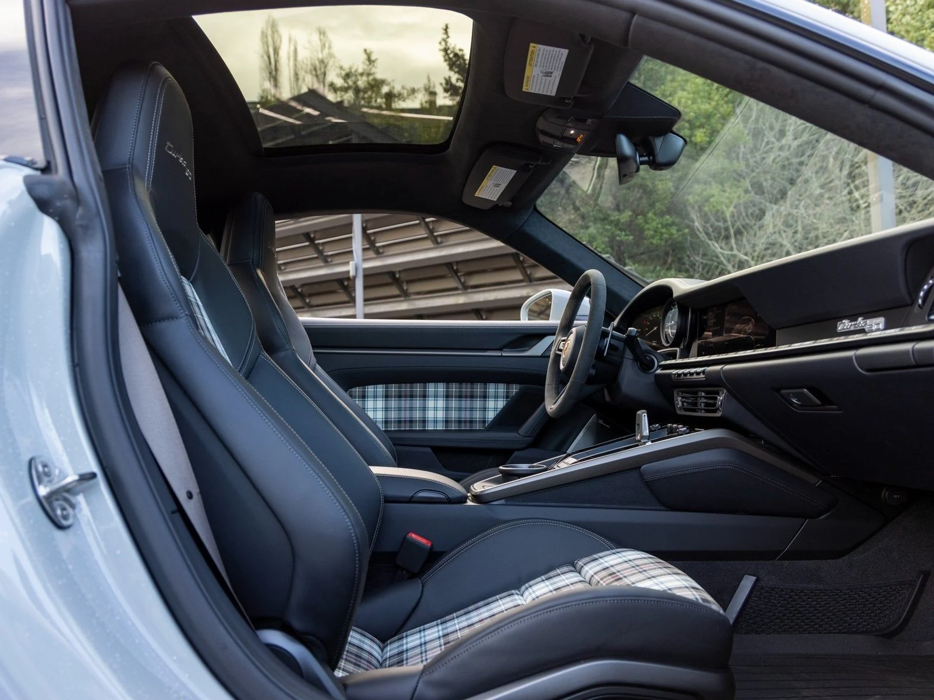 mph054_3399677375_55_dbbf572be6