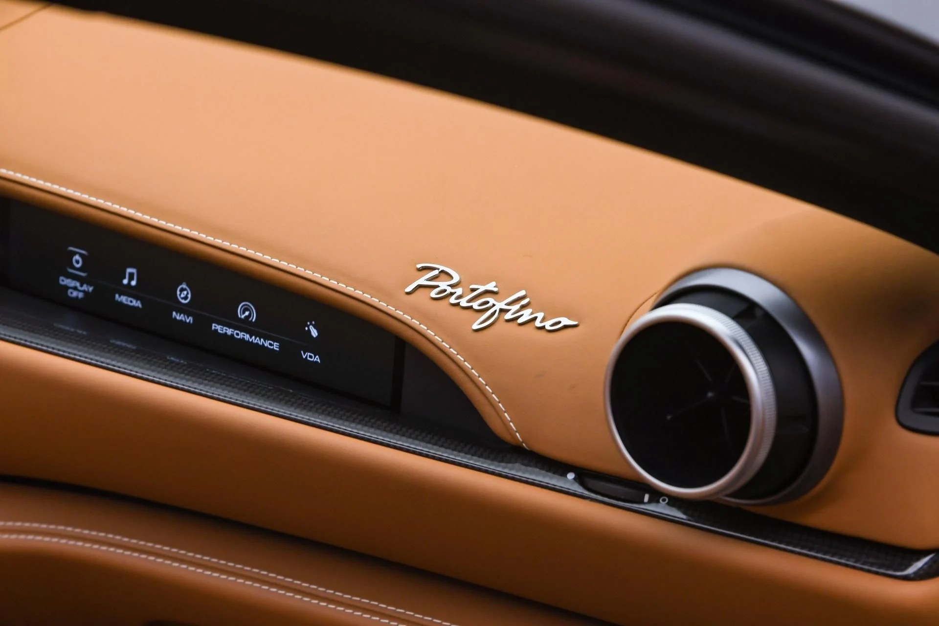 mph054_343829837_Used_2021_Ferrari_Portofino_Convertible_1754553948_1a9ce3f966