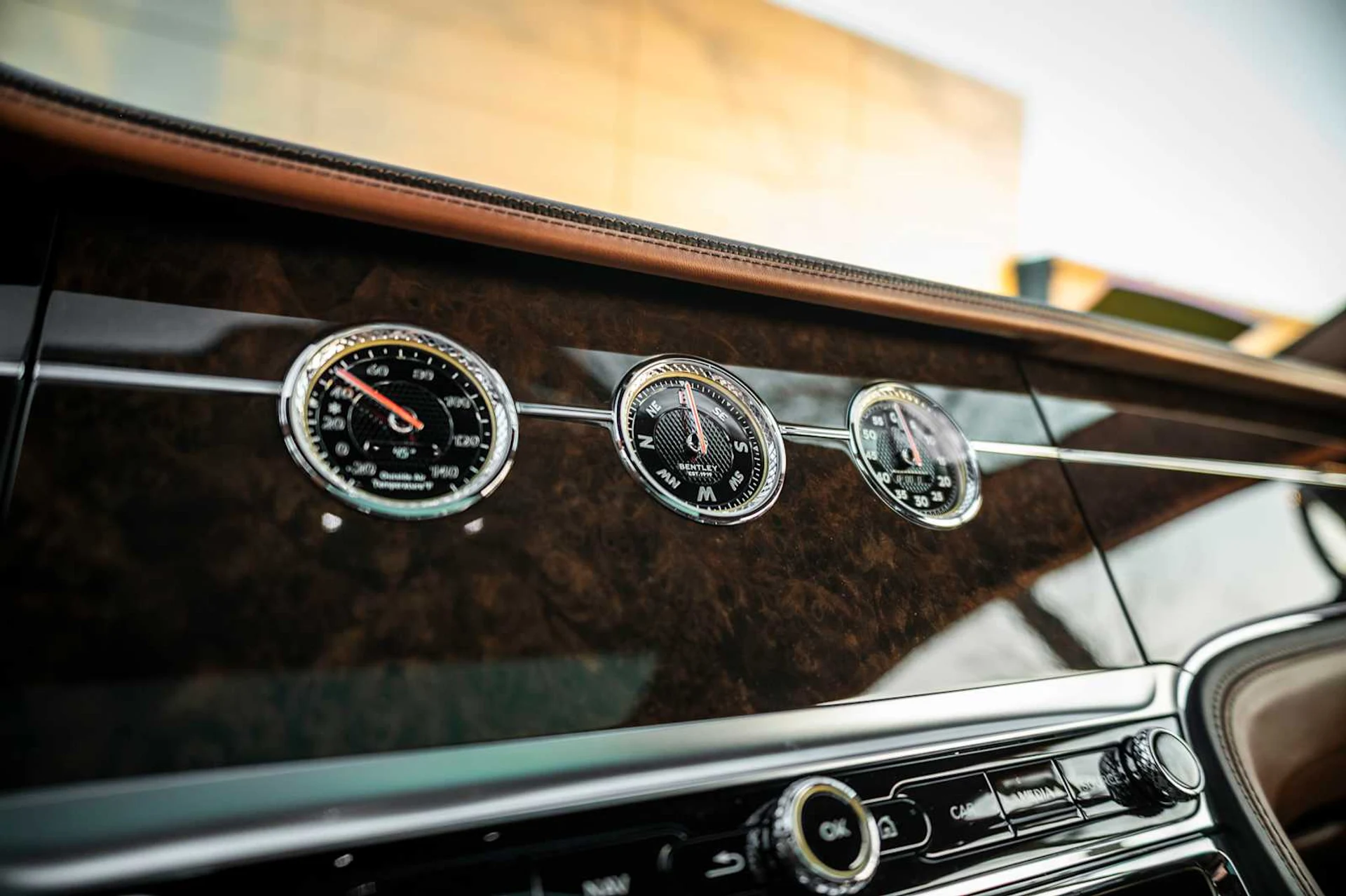 mph054_3456811747_057aa6e869f124984962e5e0fdb83ebcx_d8cc1dbd00