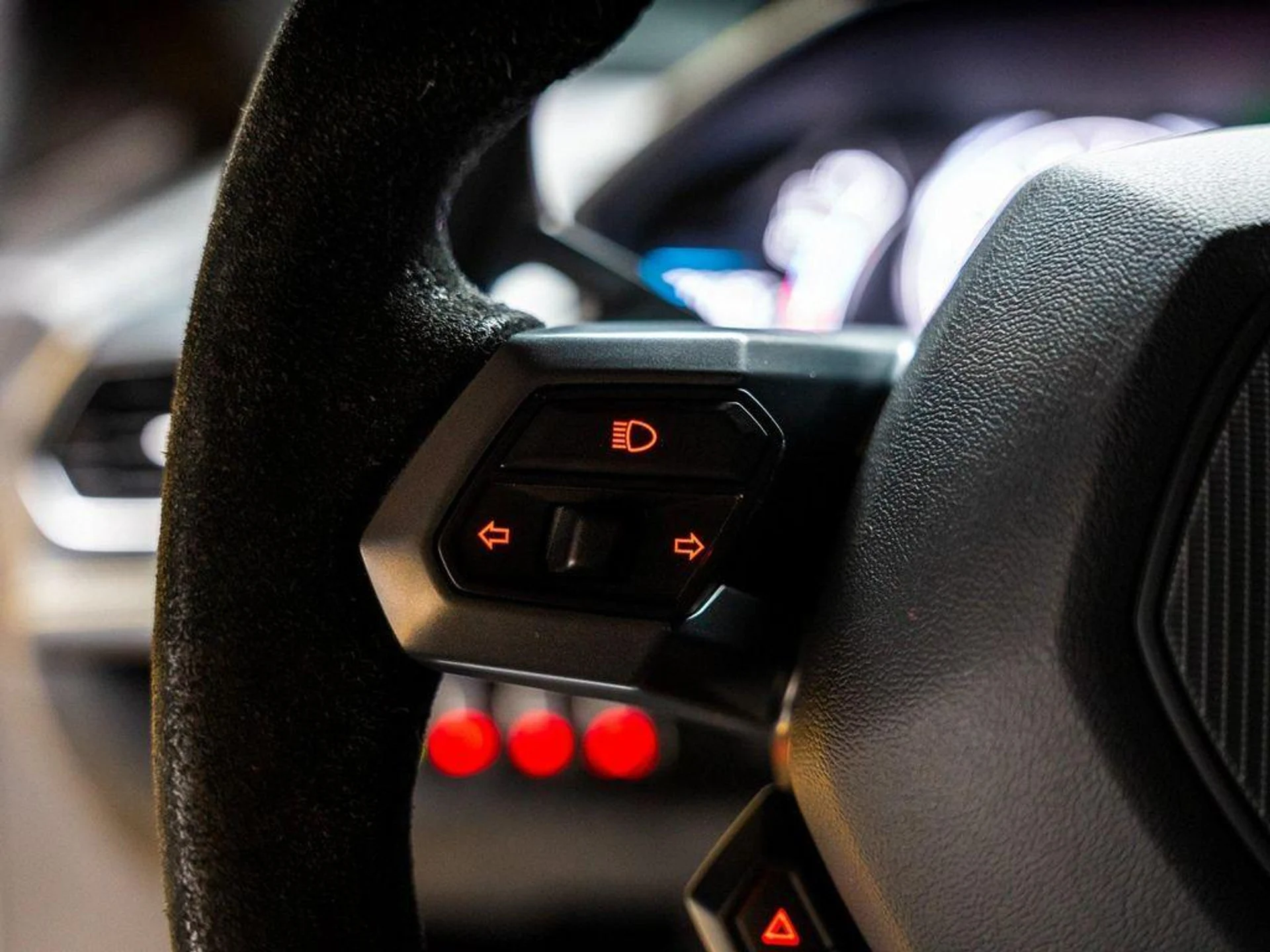 mph054_3466527702_m6e9rx_Tj_USW_M_Mg_Cv_U_Fy_Nc_F_Am_V4_cd1b1c1cf0