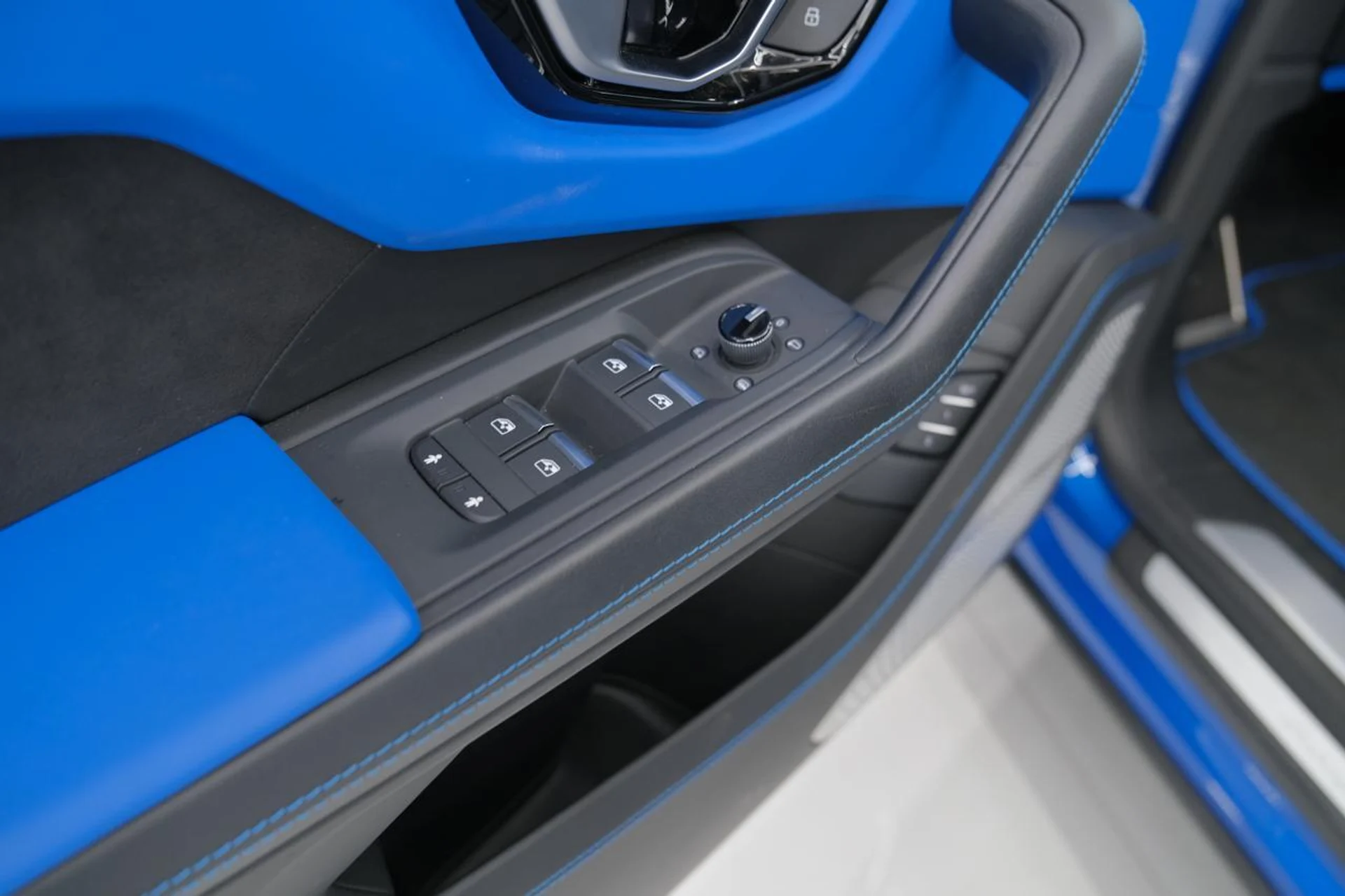 mph054_347214779_afb24d4d184b093b73e40ba6293ae88a_b9259fd66a