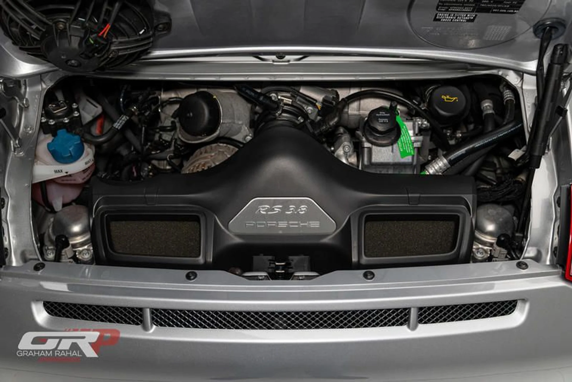 mph054_3476368097_4421_A2_F0_F5_D4_48_D0_B6_F4_E67_A26_A53_B7_B_3201554225